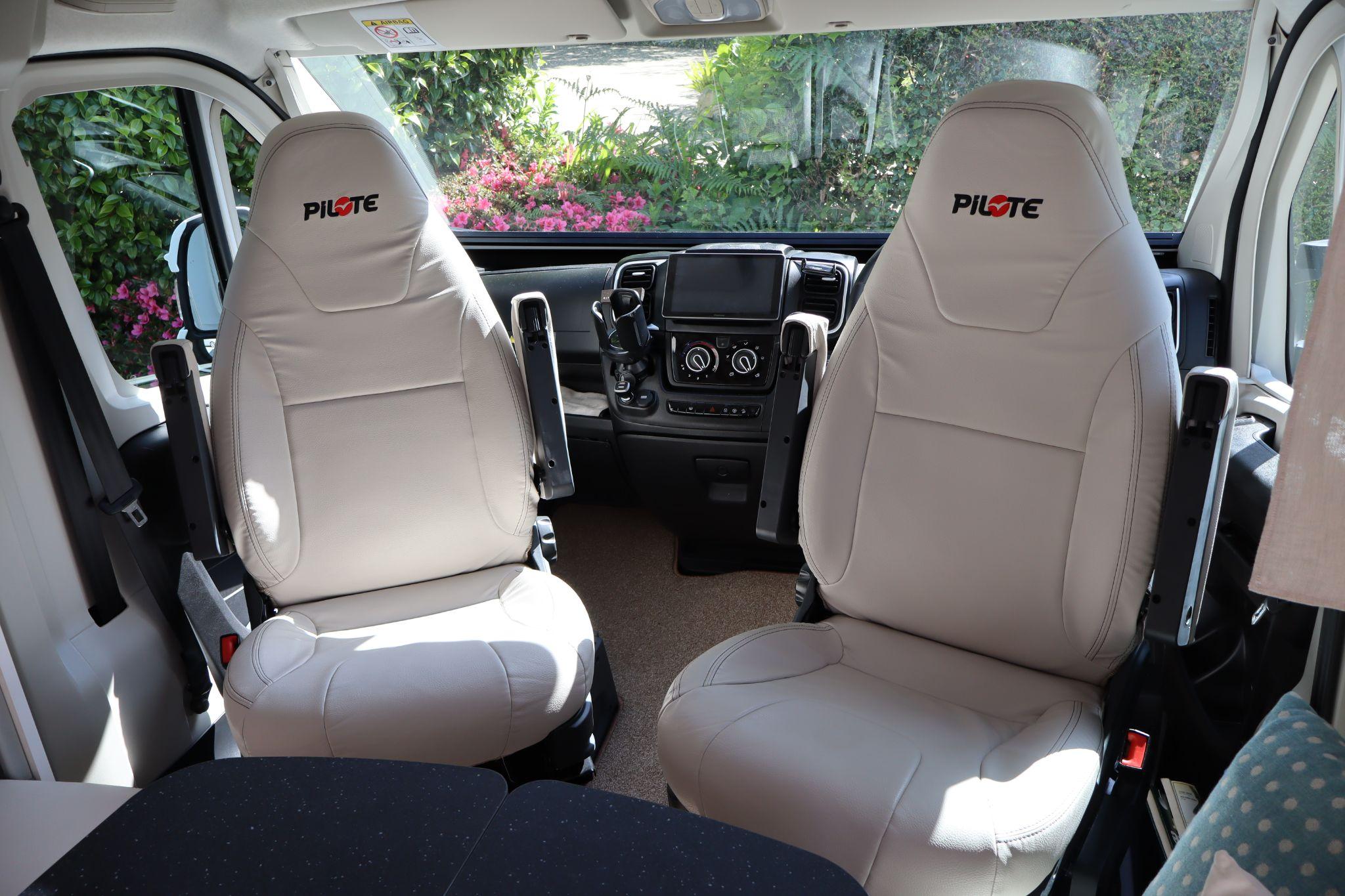 2024 Pilote P696 Evidence
