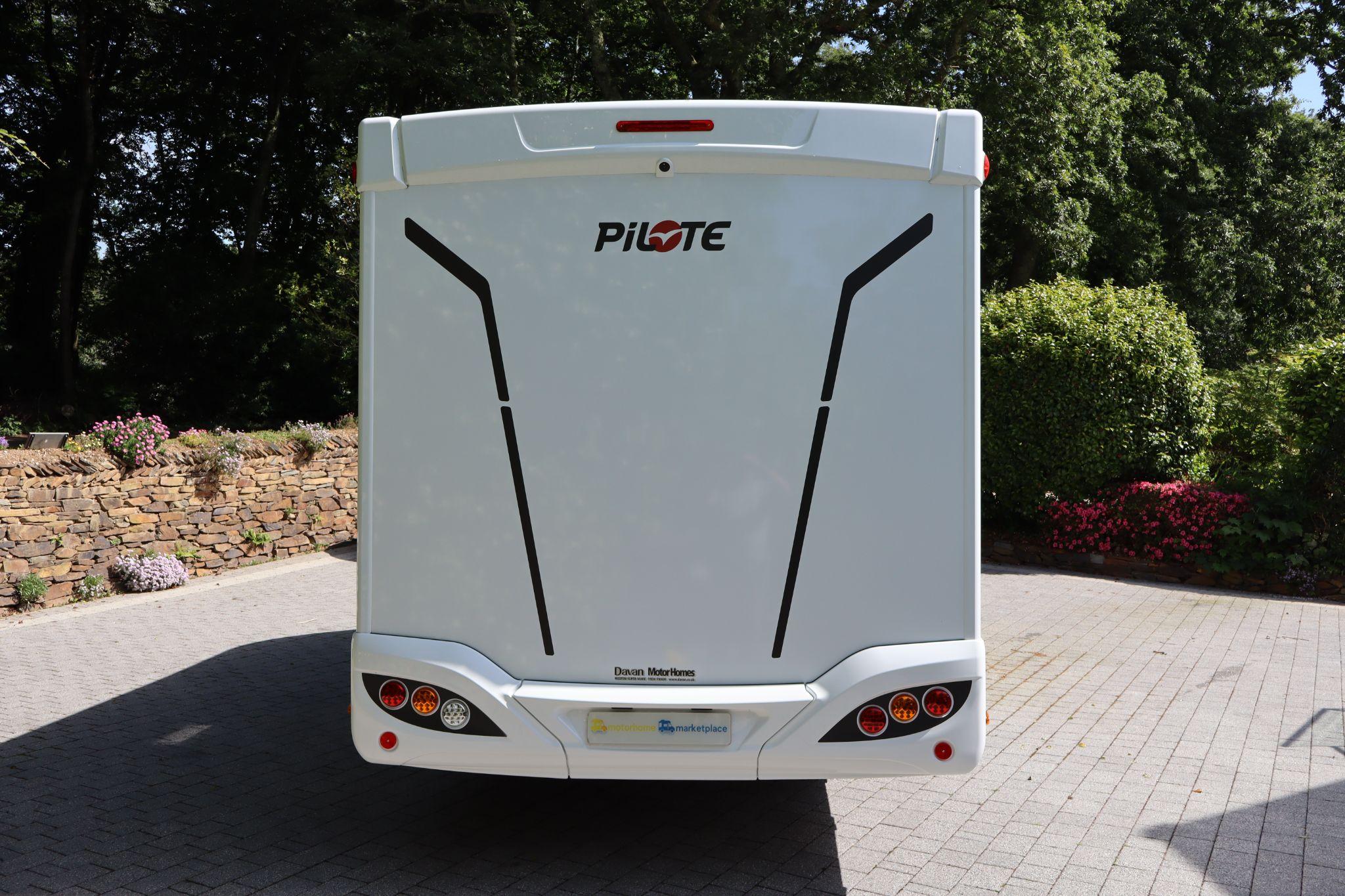 2024 Pilote P696 Evidence
