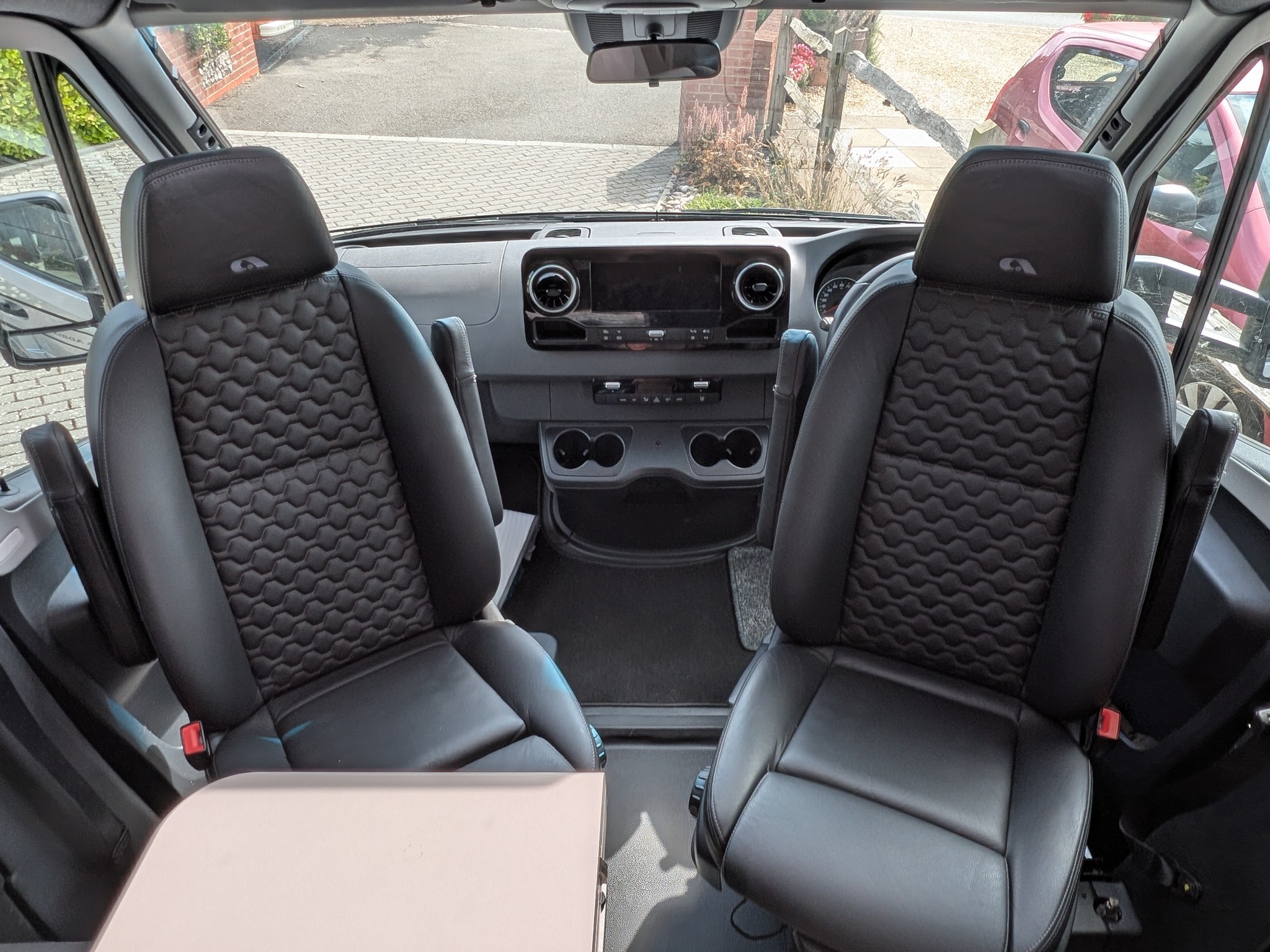 2024 Adria Matrix Supreme MB 670 DL