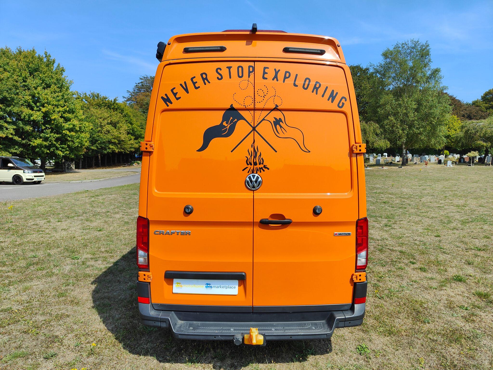 2022 Rolling Homes Bespoke Crafter 4×4