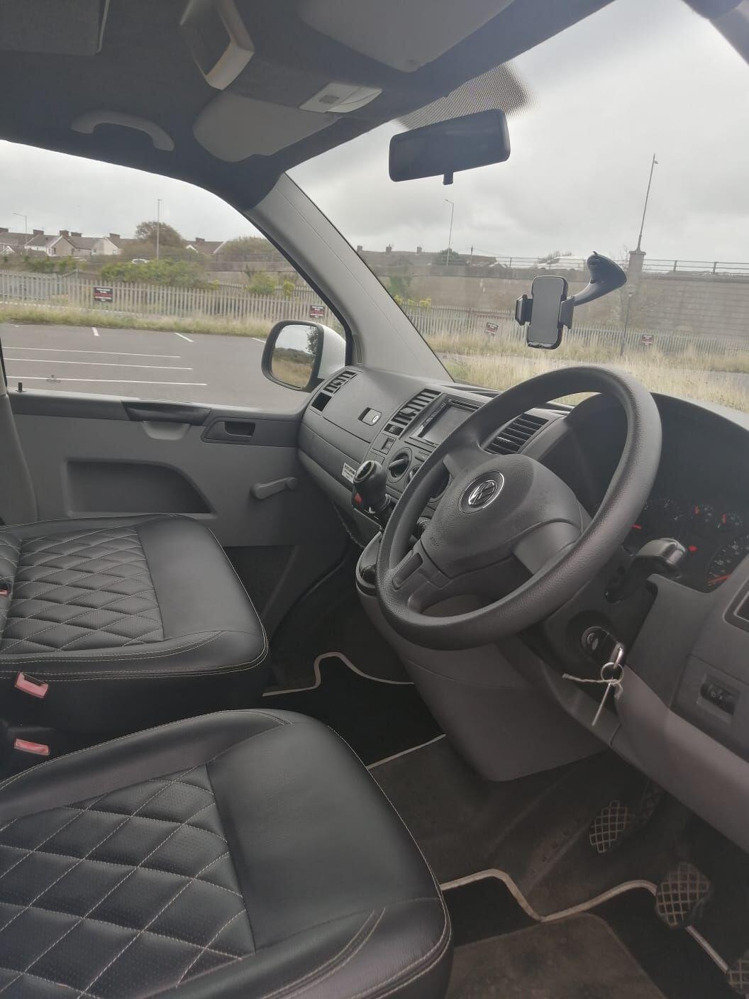 2005 Volkswagen T5 Campervan Recently serviced/timing belt/water pump