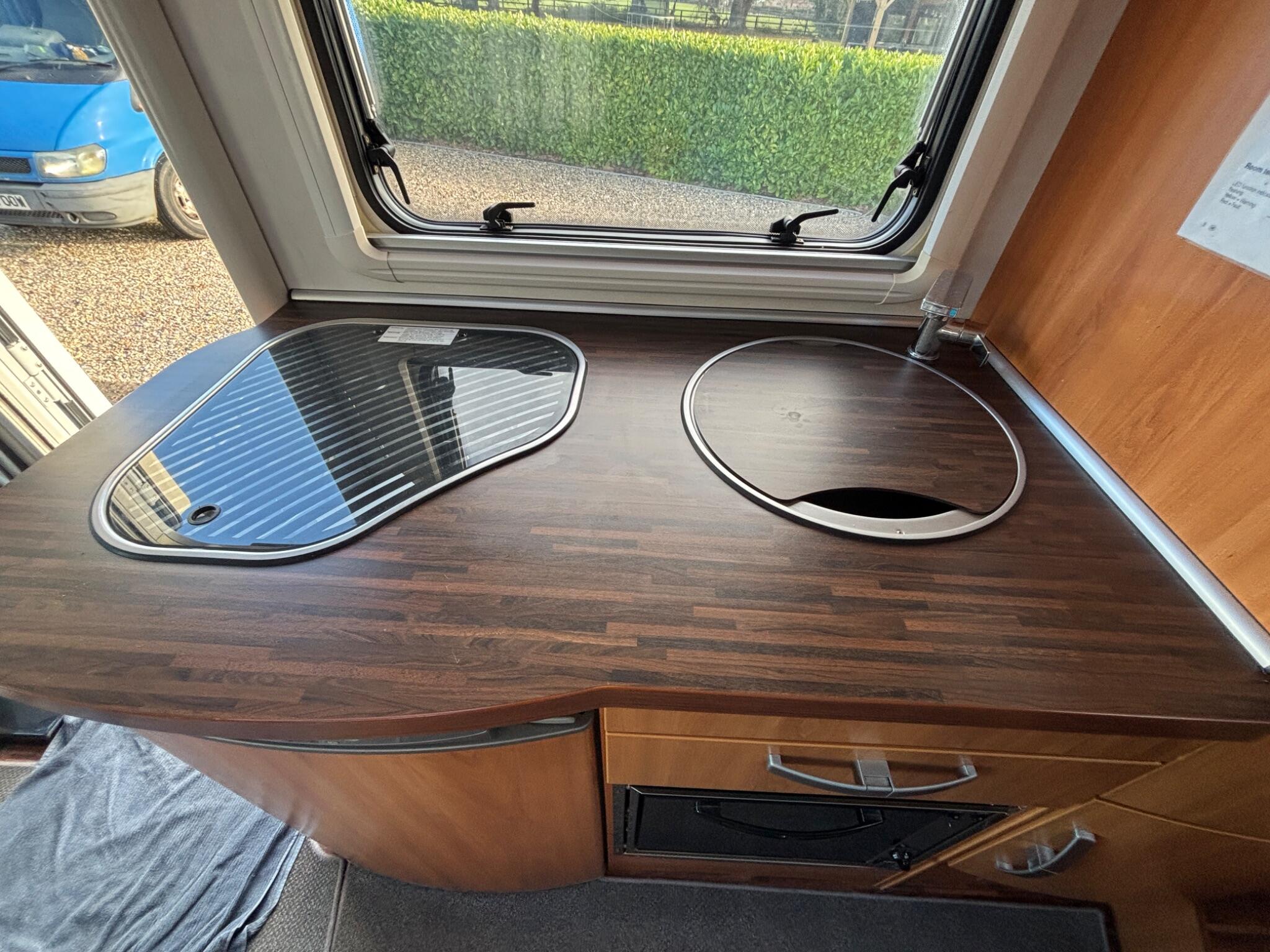 2011 Hymer B504CL