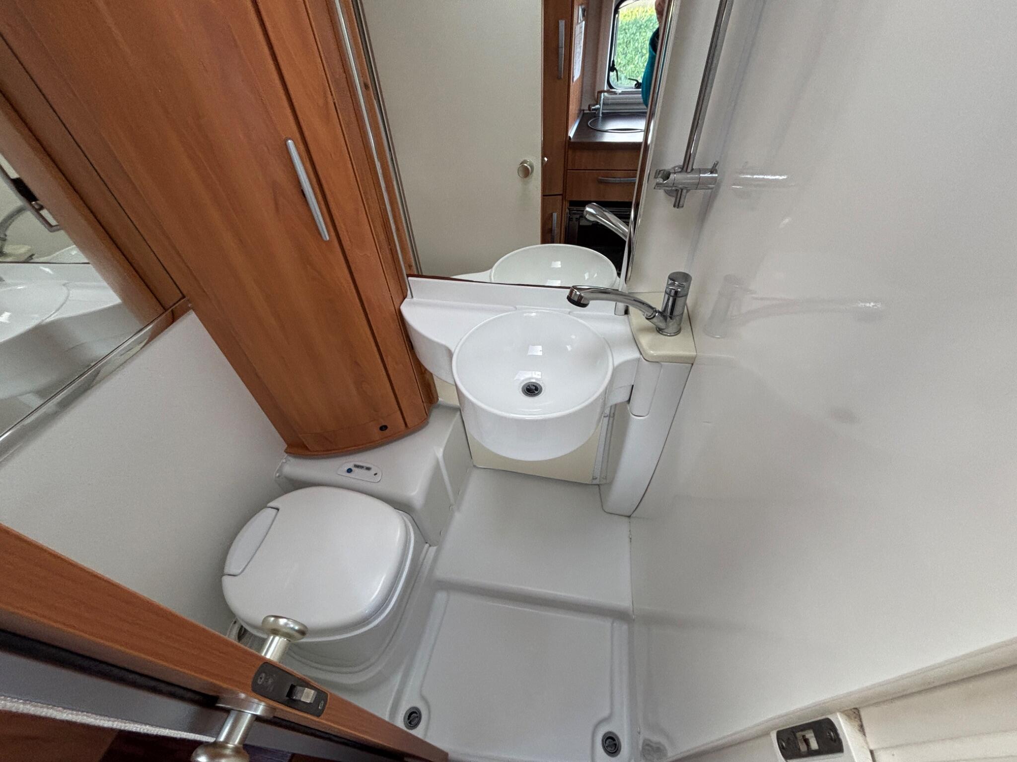 2011 Hymer B504CL