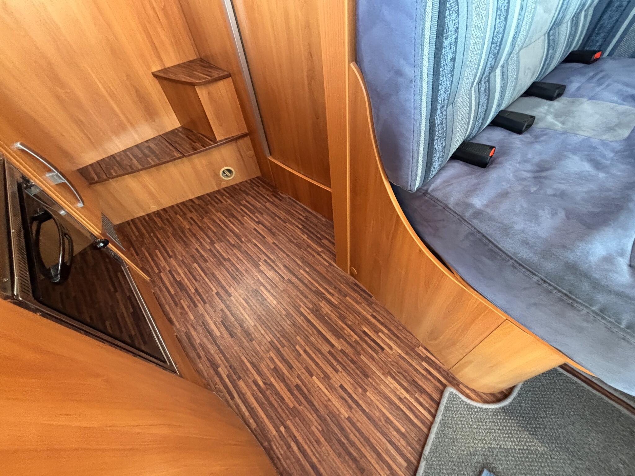 2011 Hymer B504CL