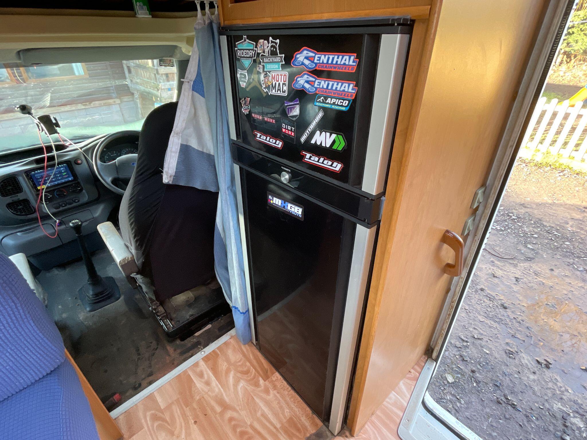 2006 Kentucky Camp Corral 4 Ford Transit 135 T350