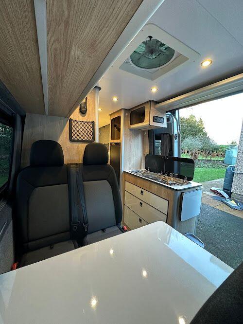 2018 Volkswagen Crafter CR35 Trendline TDI Campervan