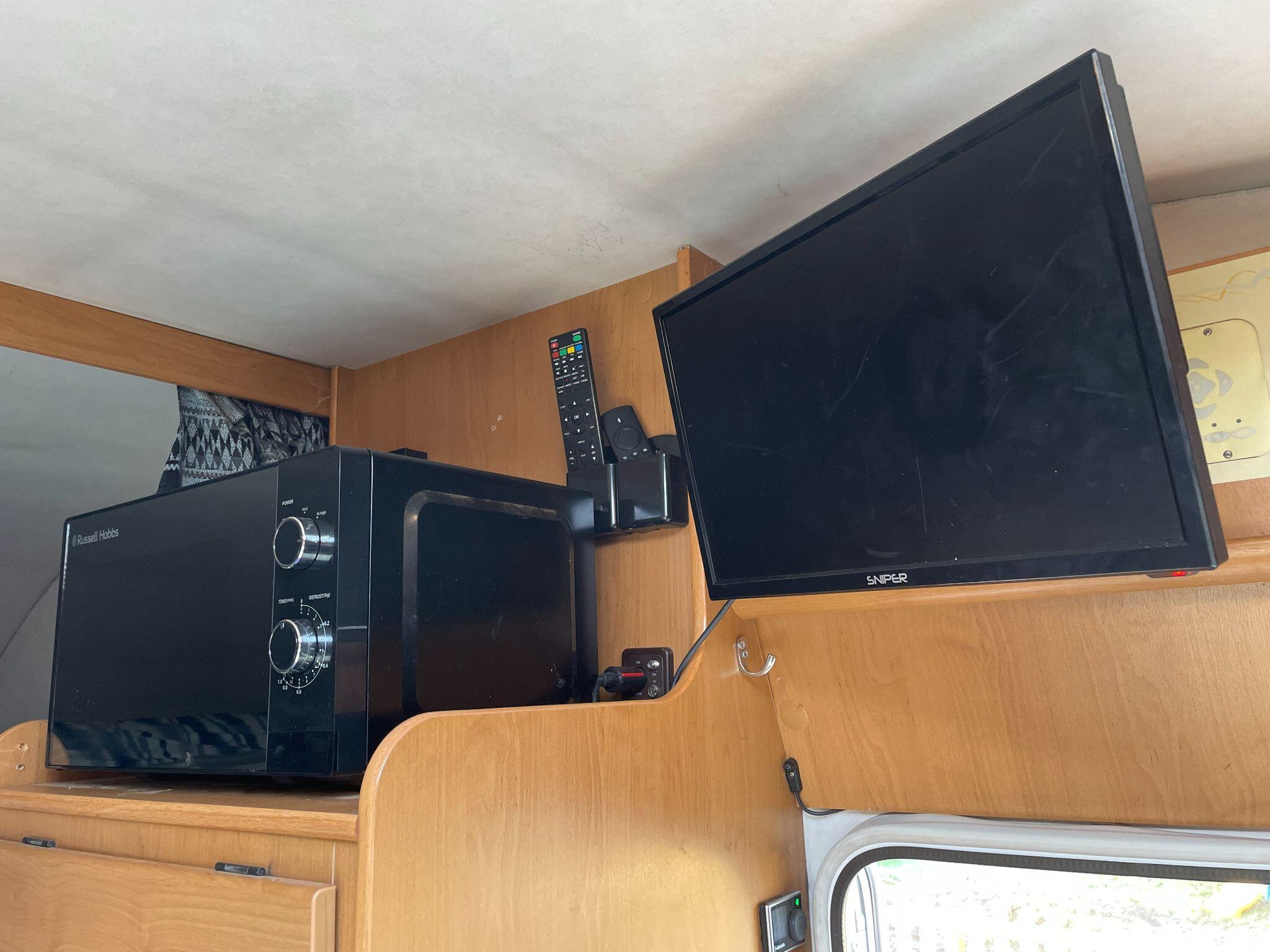 2006 Kentucky Camp Corral 4 Ford Transit 135 T350