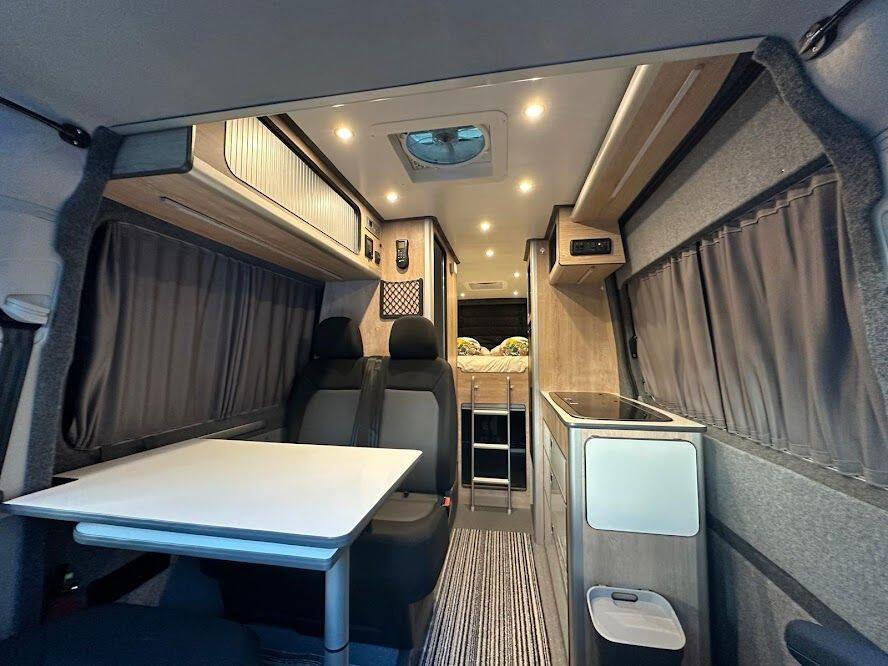 2018 Volkswagen Crafter CR35 Trendline TDI Campervan
