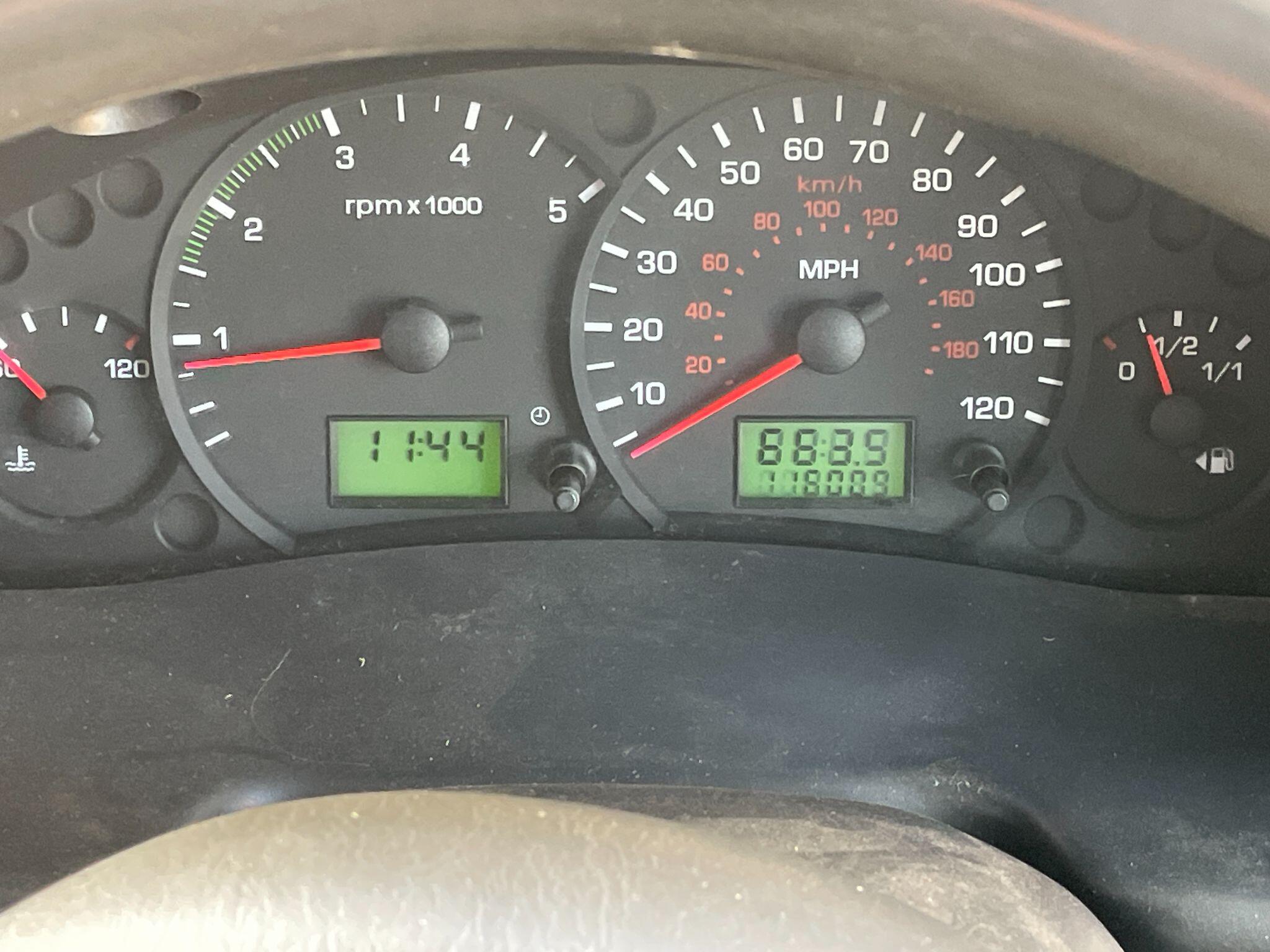 2006 Kentucky Camp Corral 4 Ford Transit 135 T350