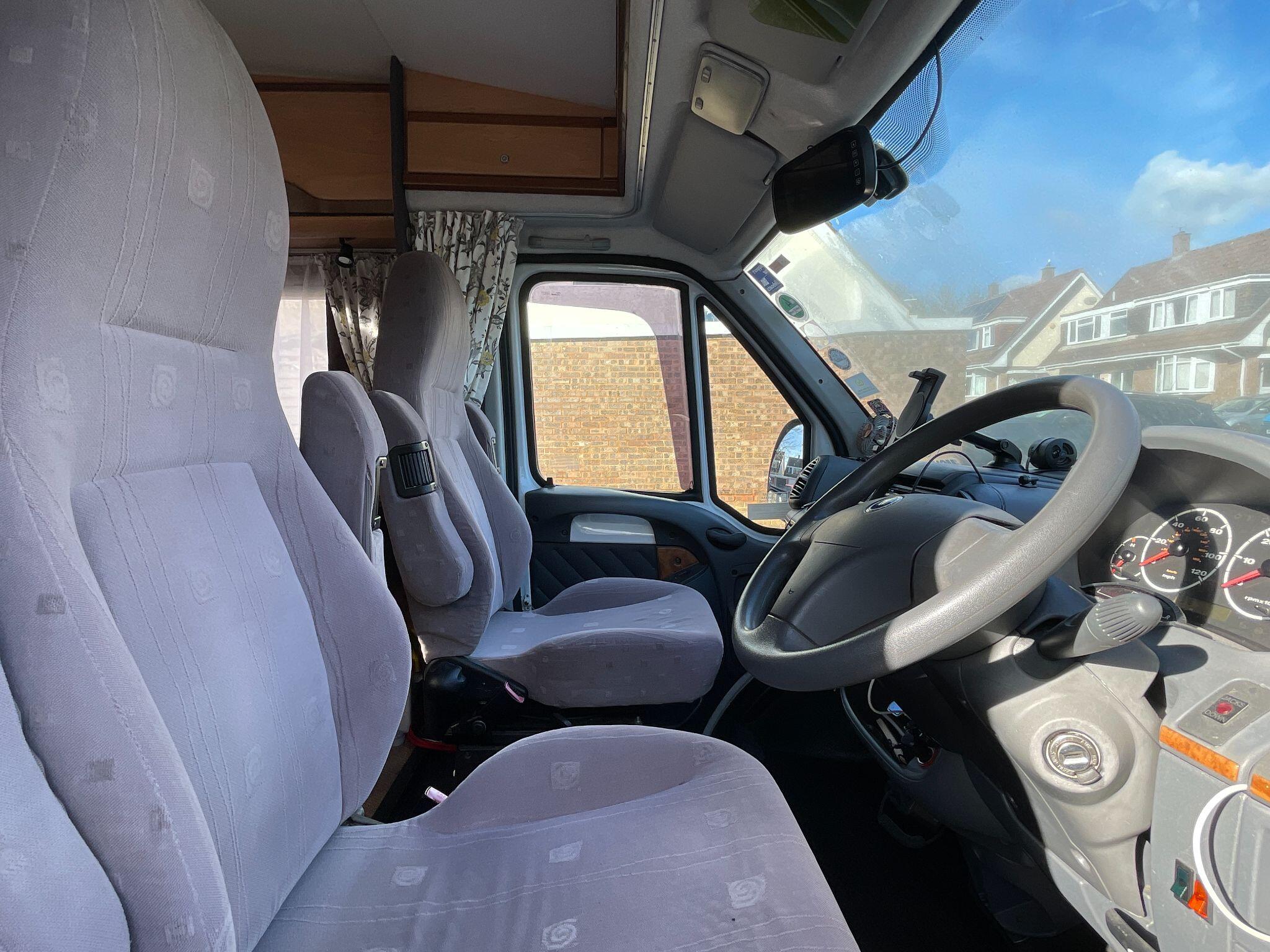 2003 Burstner Harmony T625