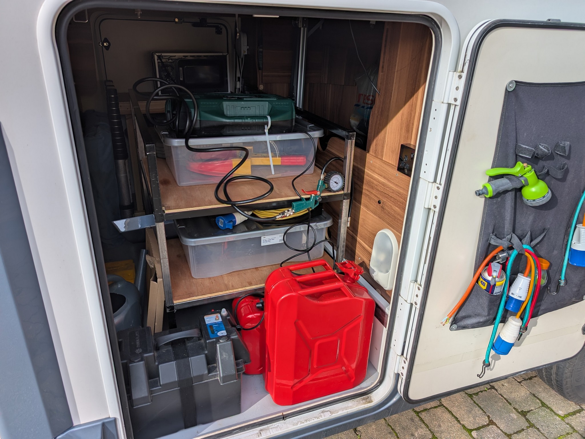 2018 Roller Team T-Line 740