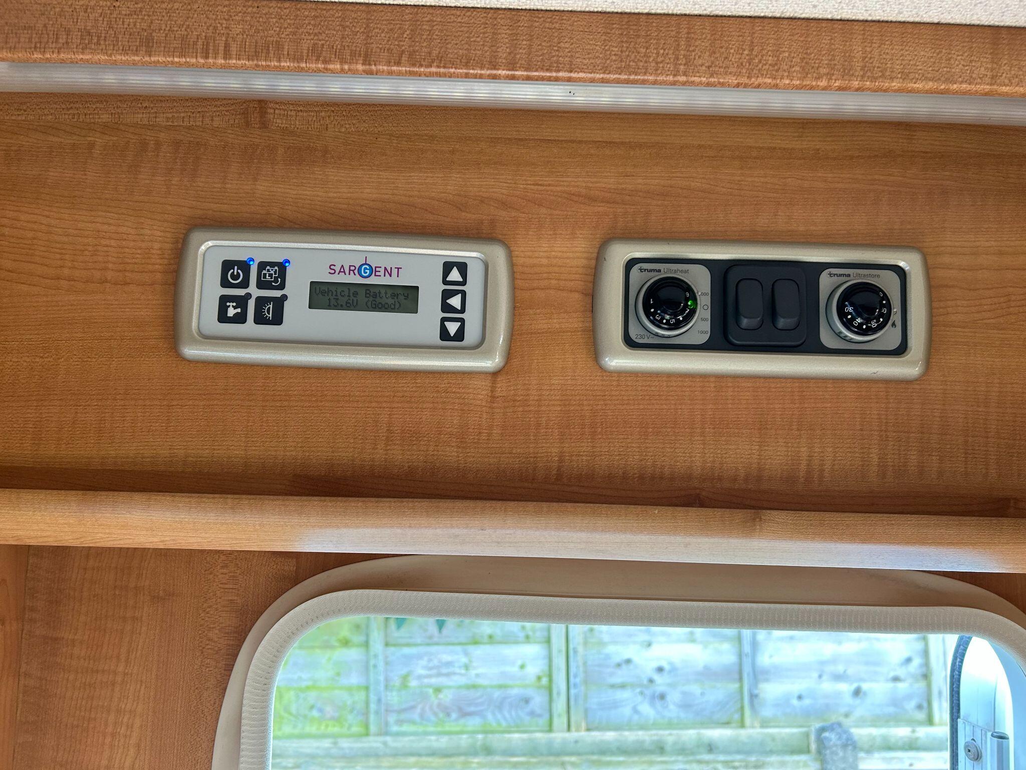 2010 Auto-Trail Tracker EKS