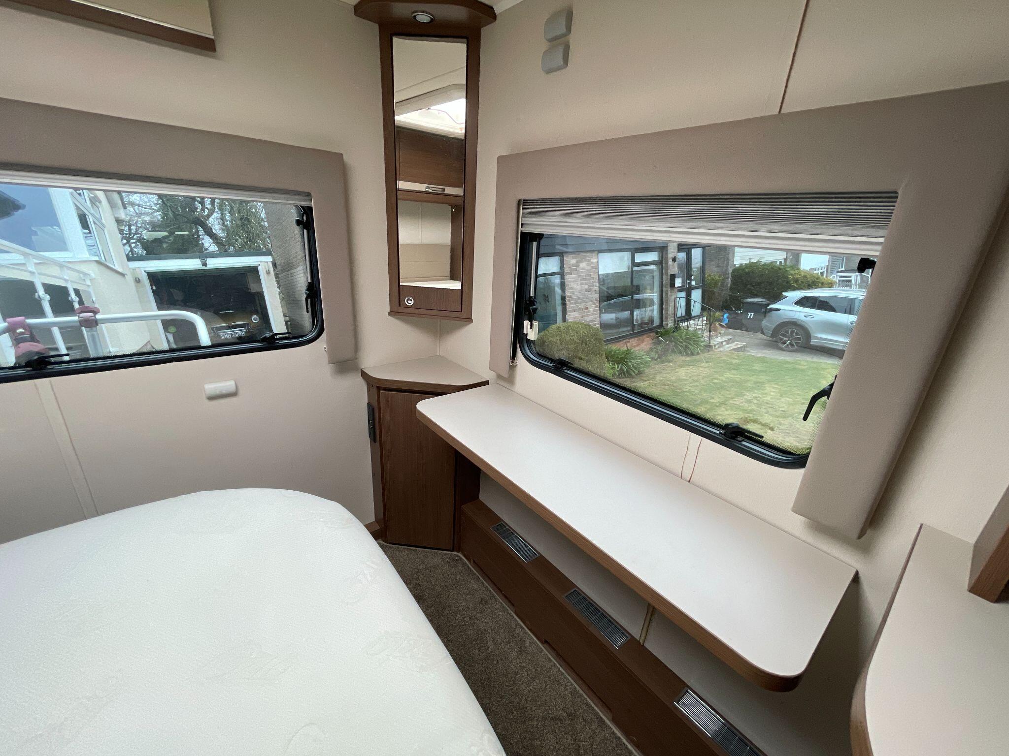 2017 Elddis Majestic 254 Marquis Edition