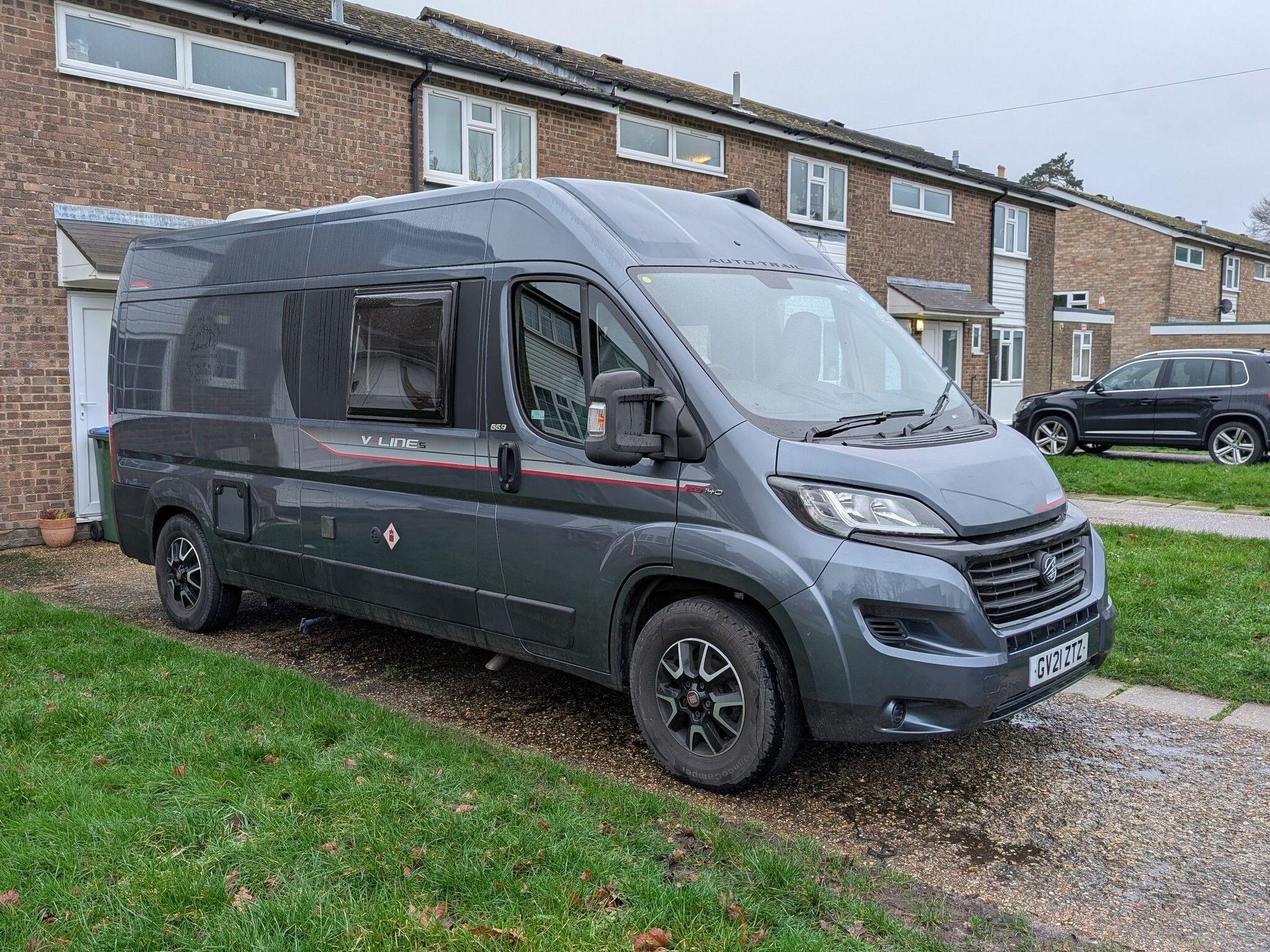 2021 Auto-Trail V-Line 669 S