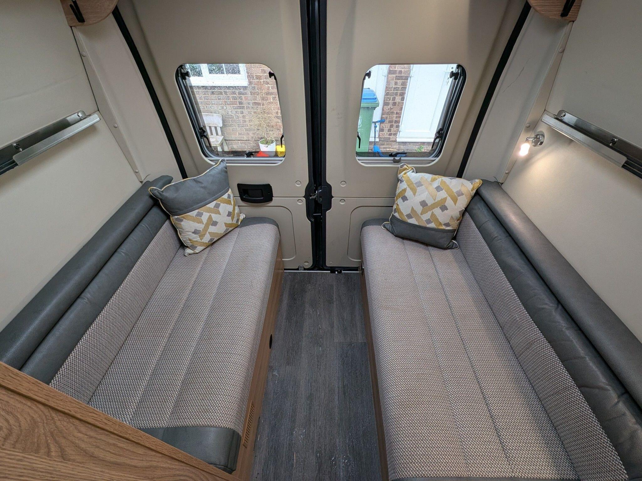 2021 Auto-Trail V-Line 669 S