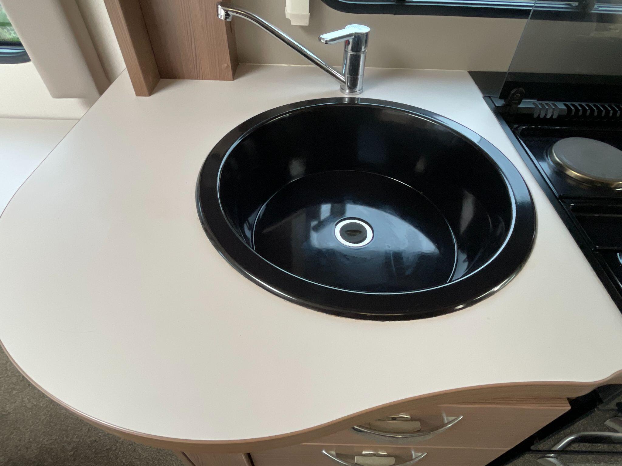 2017 Elddis Majestic 254 Marquis Edition
