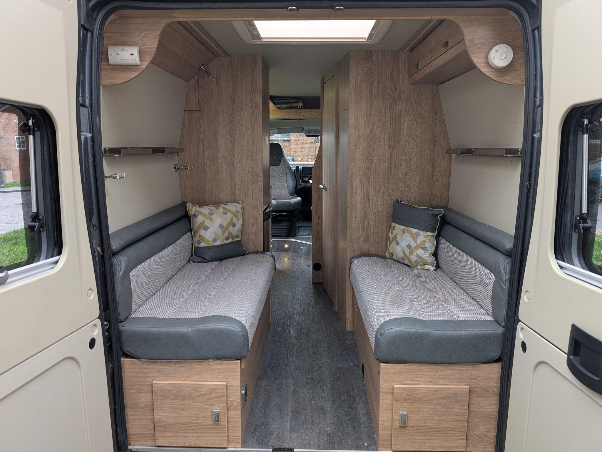 2021 Auto-Trail V-Line 669 S