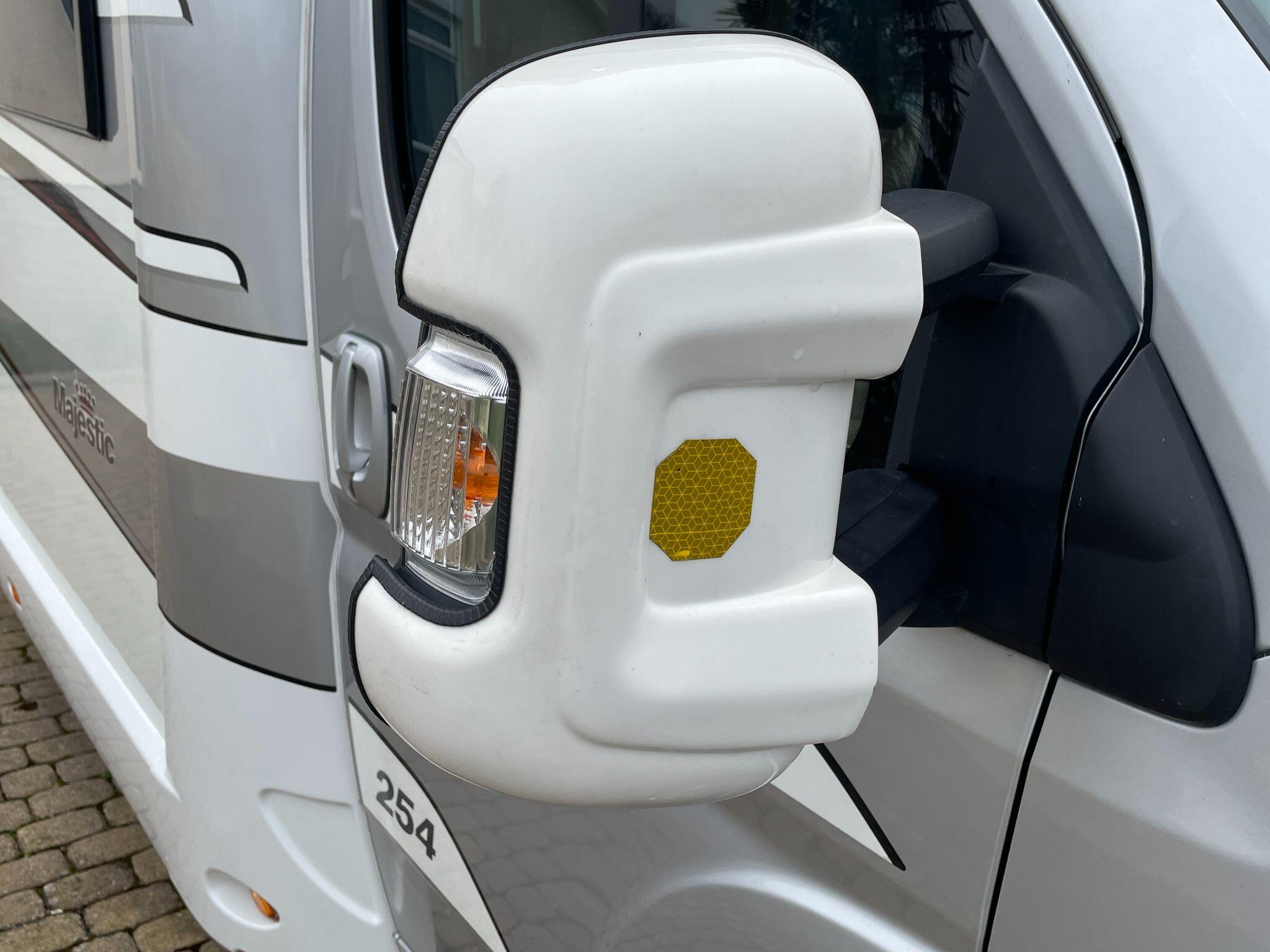 2017 Elddis Majestic 254 Marquis Edition