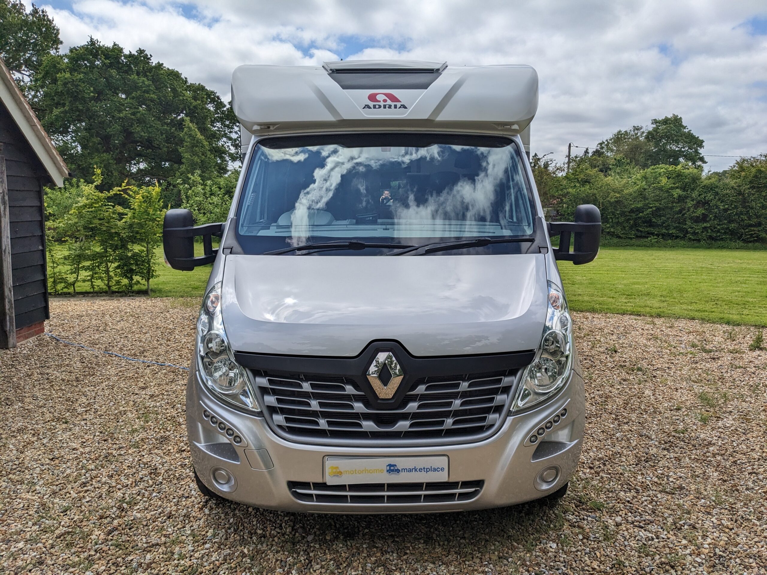 2016 Adria Matrix Supreme 687 SBC