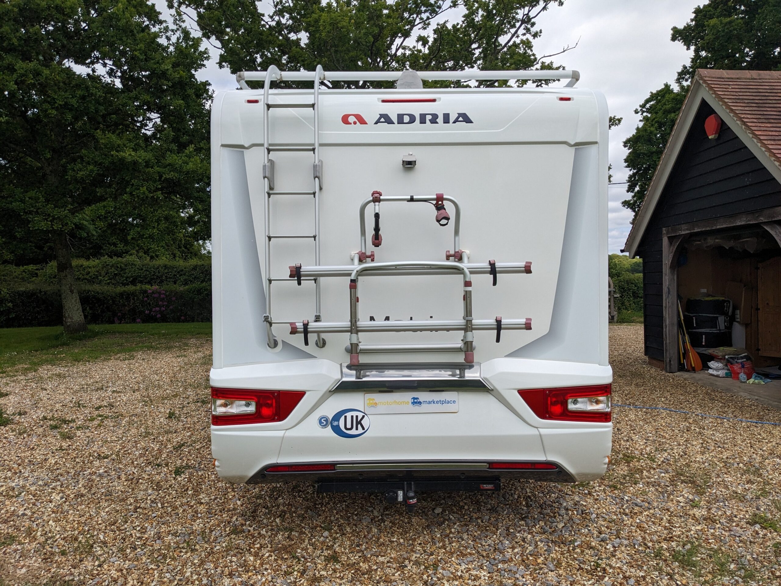 2016 Adria Matrix Supreme 687 SBC