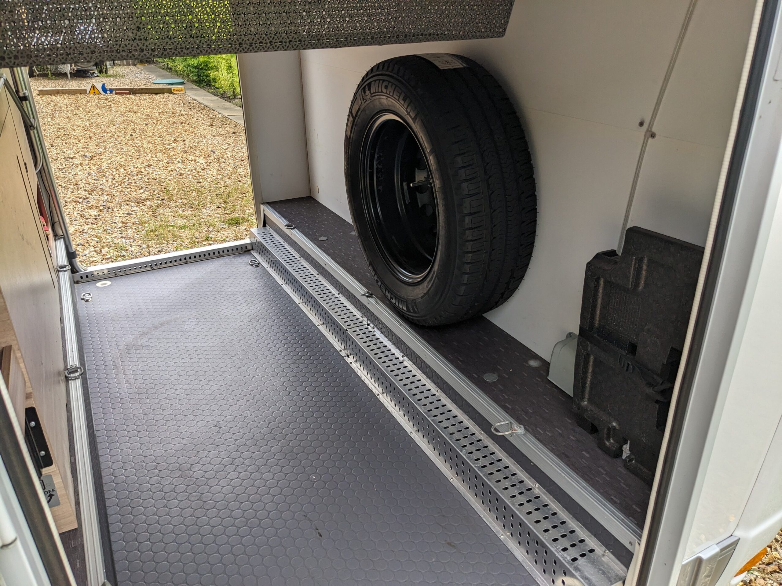 2016 Adria Matrix Supreme 687 SBC