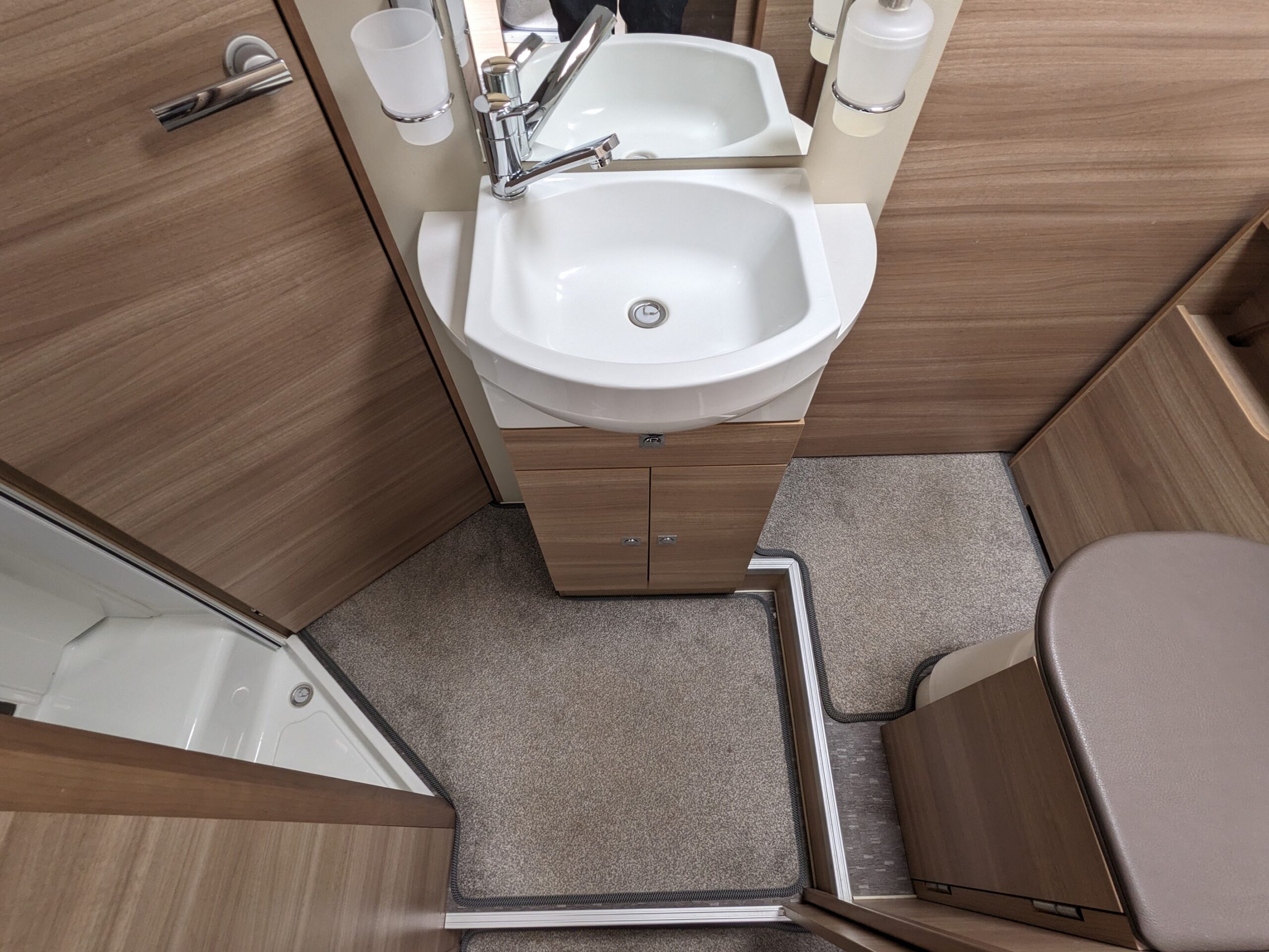2016 Adria Matrix Supreme 687 SBC