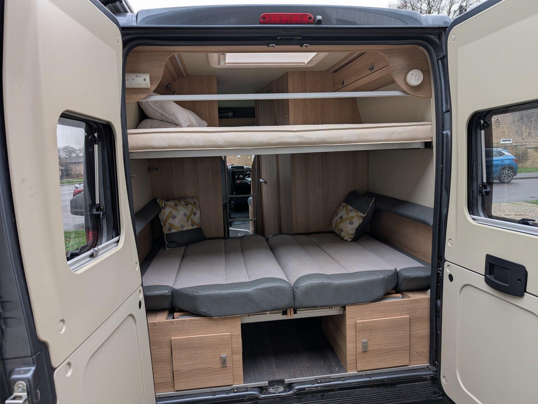 2021 Auto-Trail V-Line 669 S