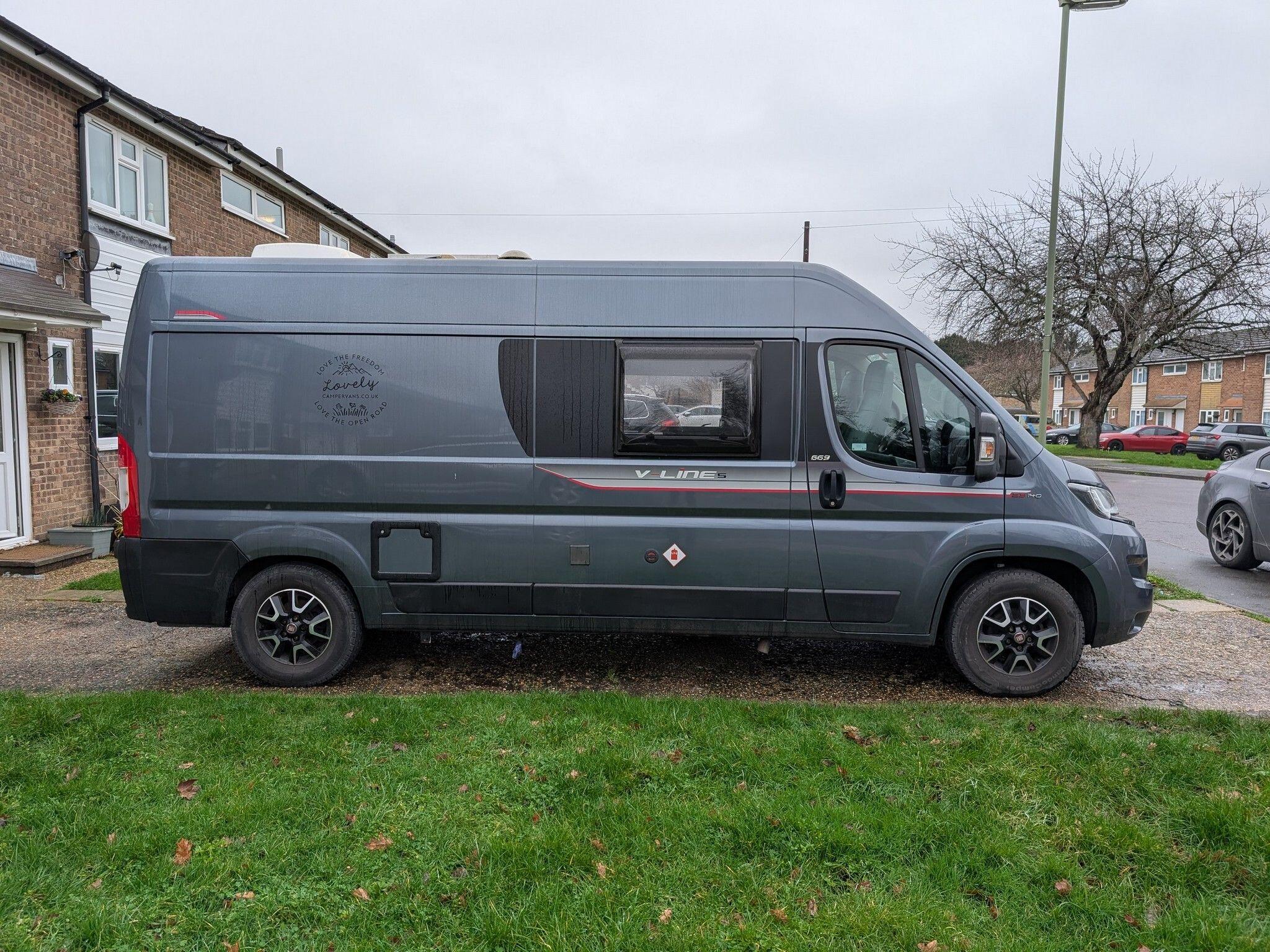 2021 Auto-Trail V-Line 669 S