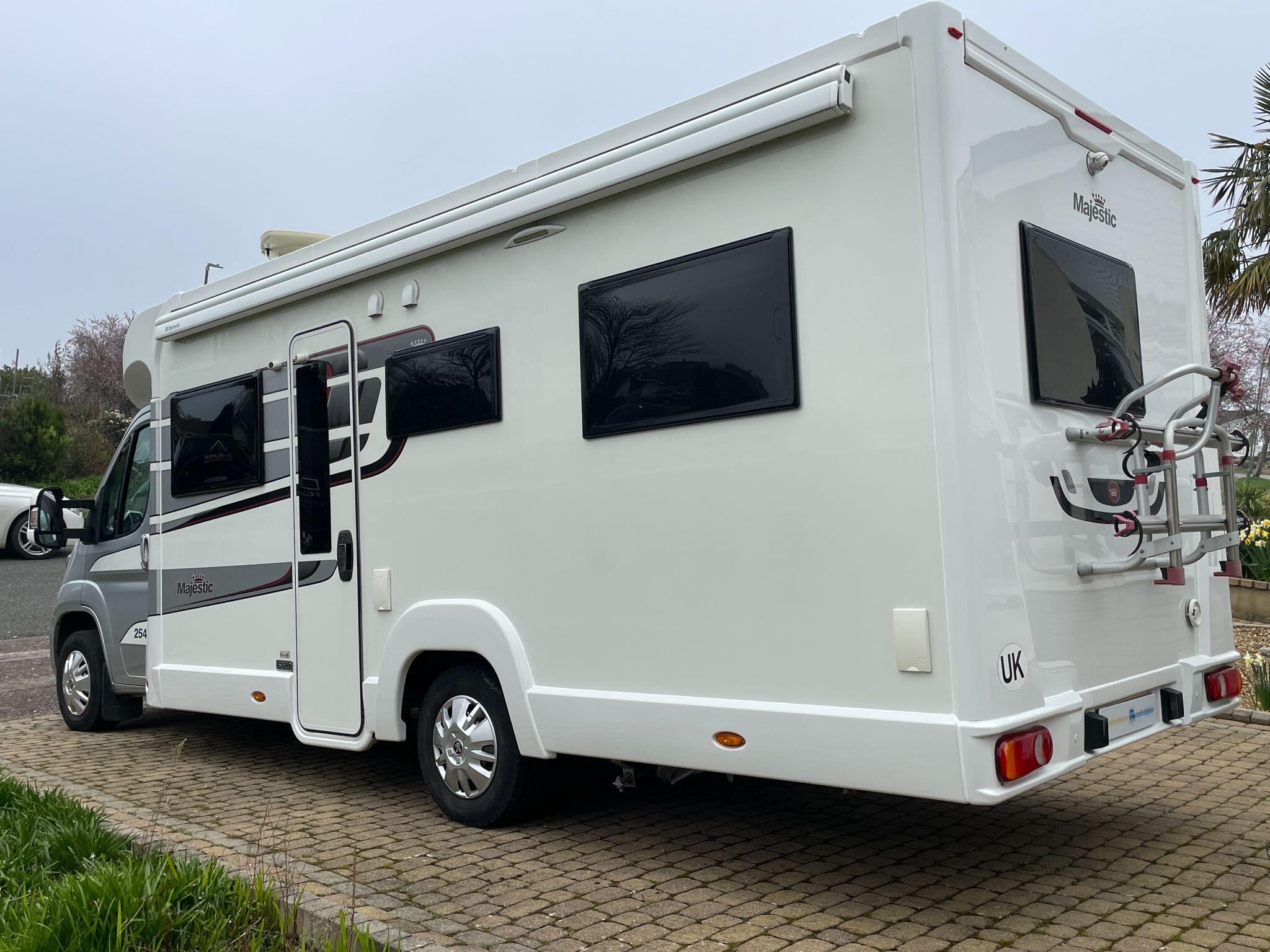 2017 Elddis Majestic 254 Marquis Edition