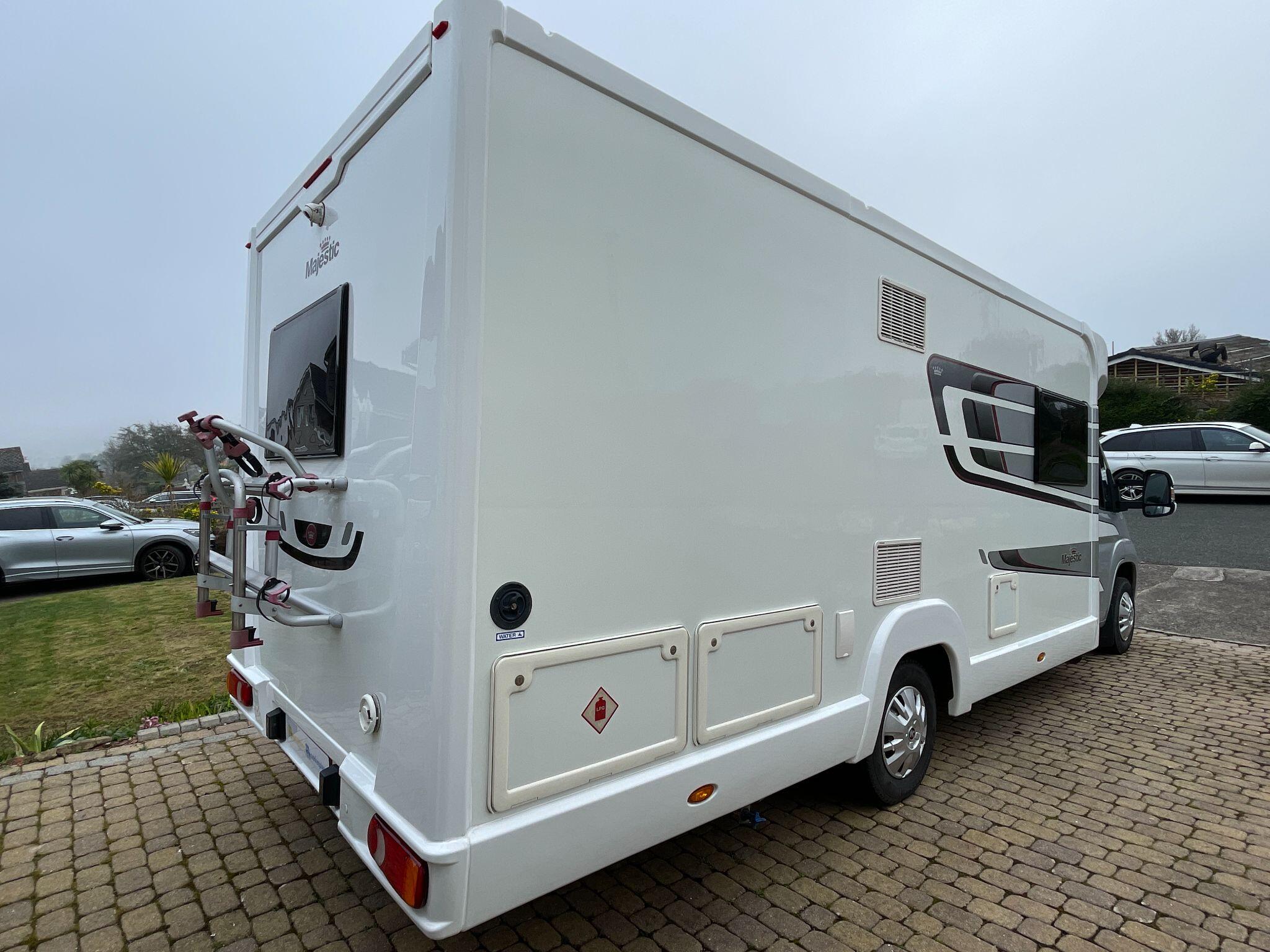 2017 Elddis Majestic 254 Marquis Edition