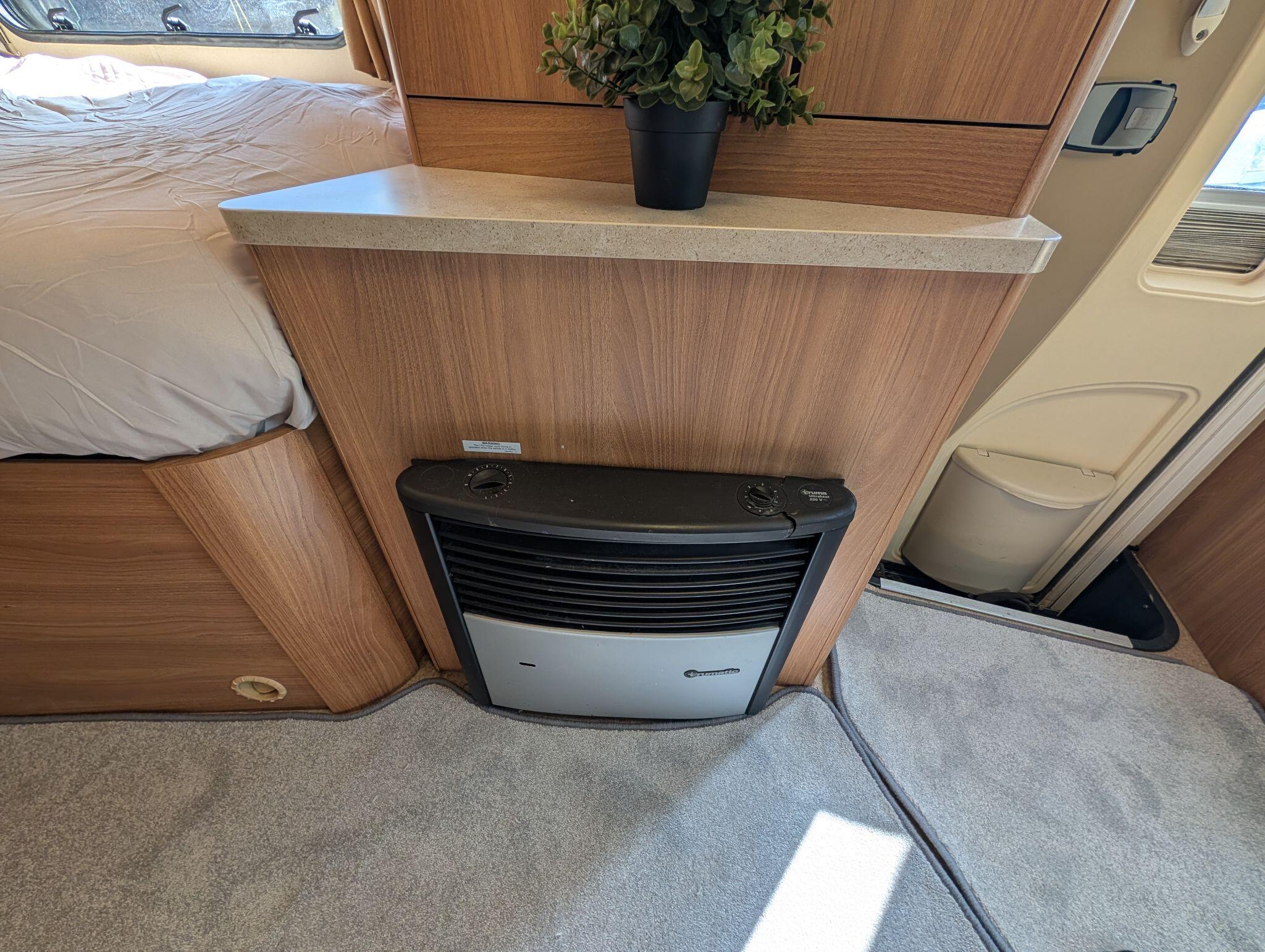 2011 Swift Sundance 620 FB New cam belt, water pump, service and mot