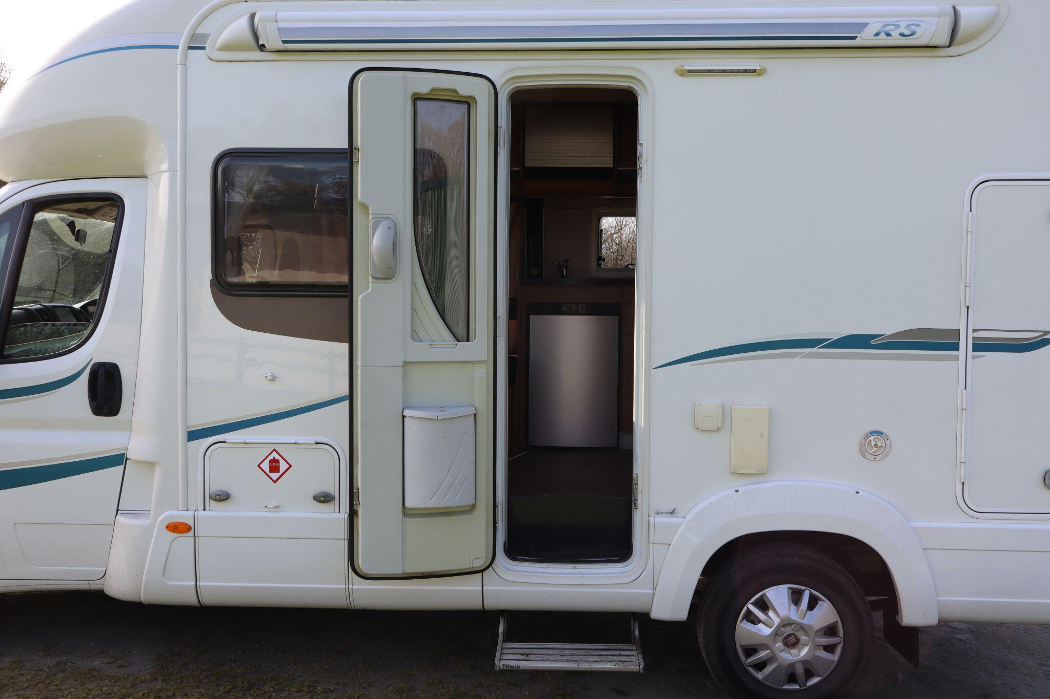 2011 Auto-Trail Tracker RS (24 Month Warranty)