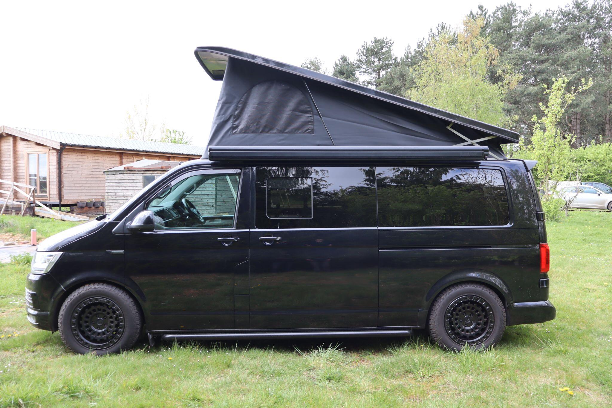 2017 Volkswagen Transporter T30 LWB DSG Highline Campervan