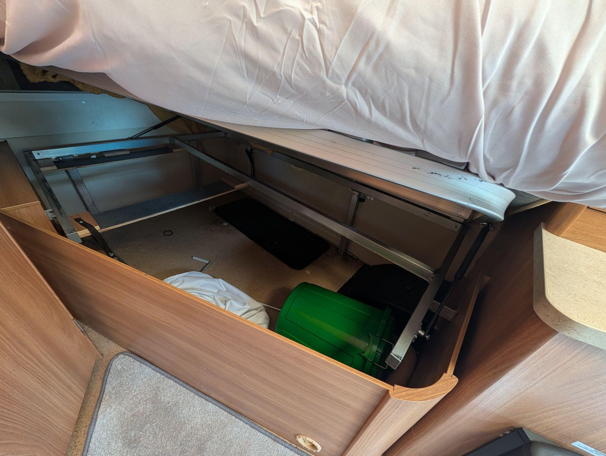 2011 Swift Sundance 620 FB New cam belt, water pump, service and mot