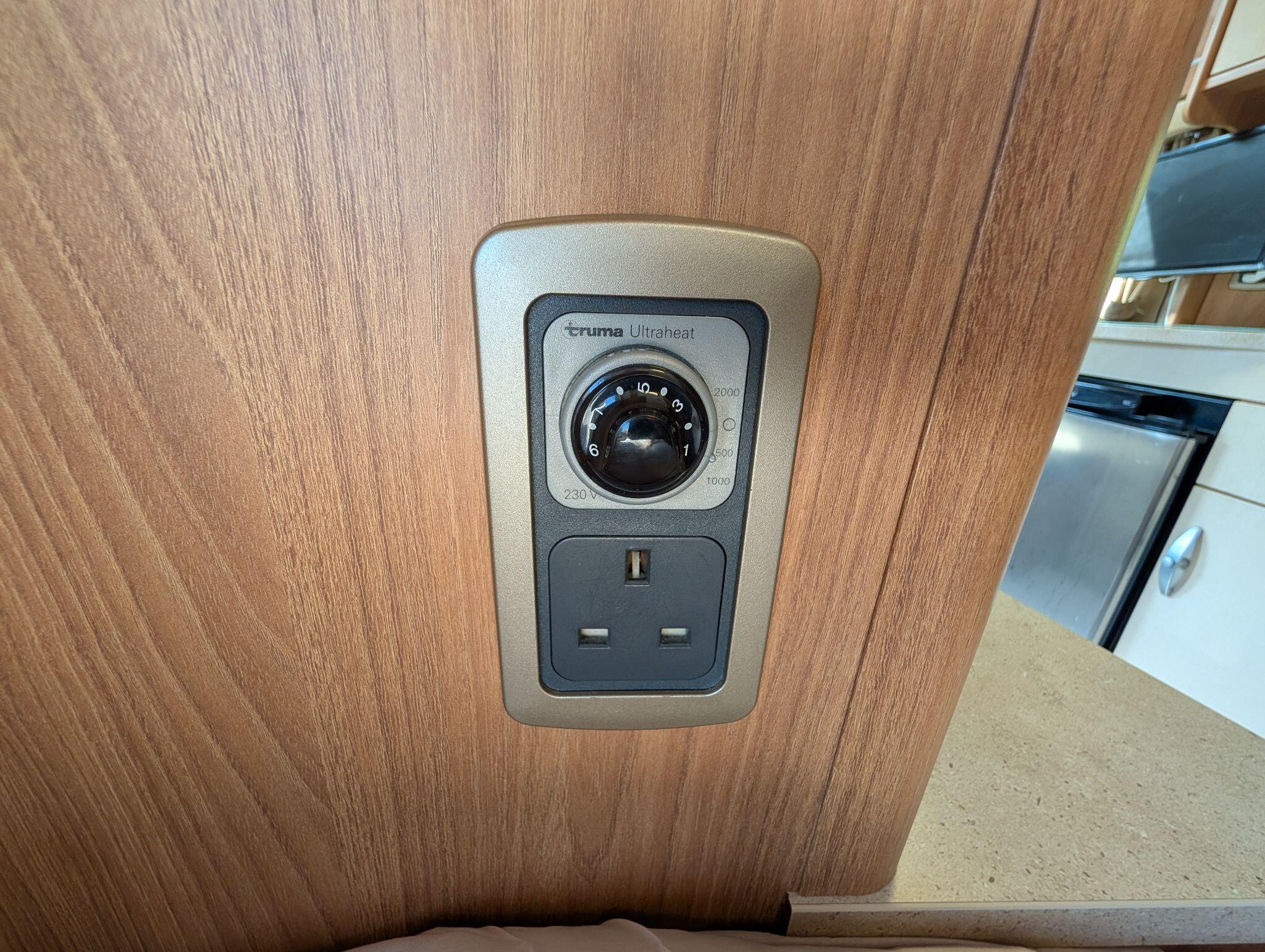 2011 Swift Sundance 620 FB New cam belt, water pump, service and mot