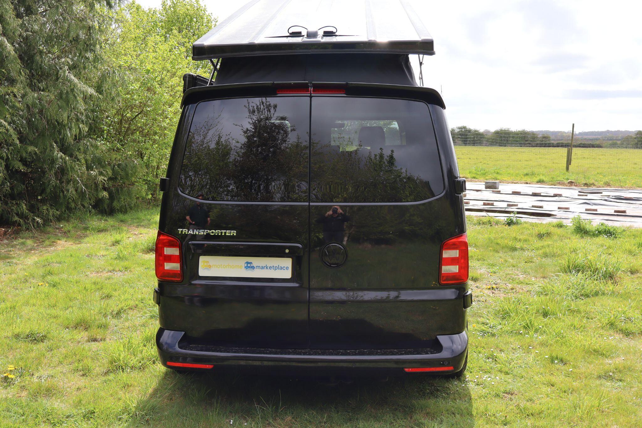 2017 Volkswagen Transporter T30 LWB DSG Highline Campervan