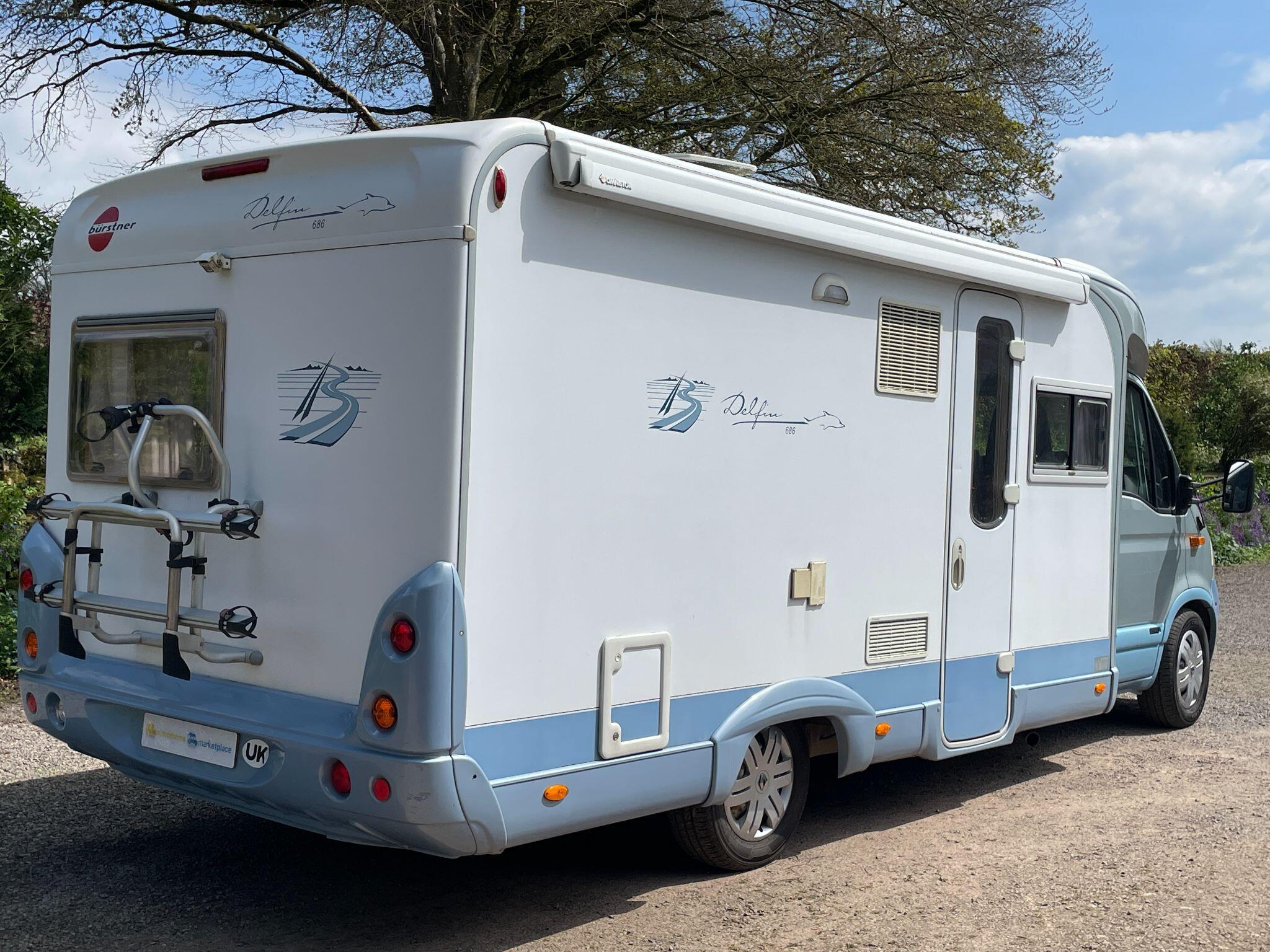 2005 Burstner Delfin T686