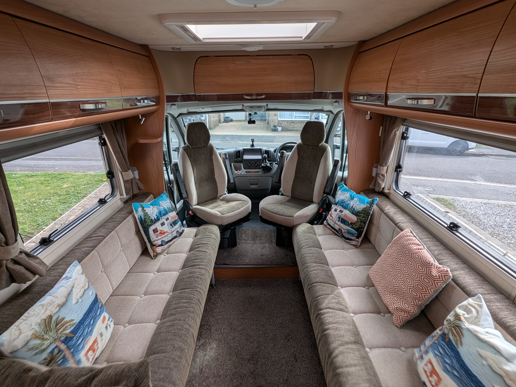 2011 Autocruise Starburst