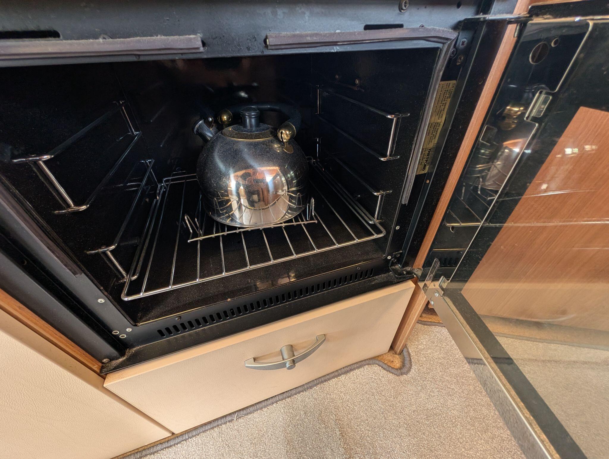 2011 Swift Sundance 620 FB New cam belt, water pump, service and mot