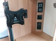 2012 Bailey Approach SE 740 Located in Chester