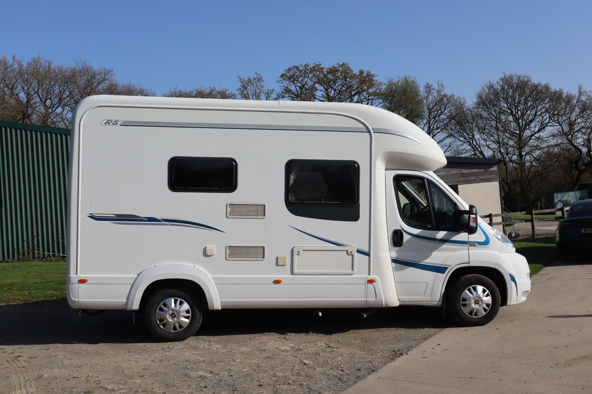 2011 Auto-Trail Tracker RS (24 Month Warranty)