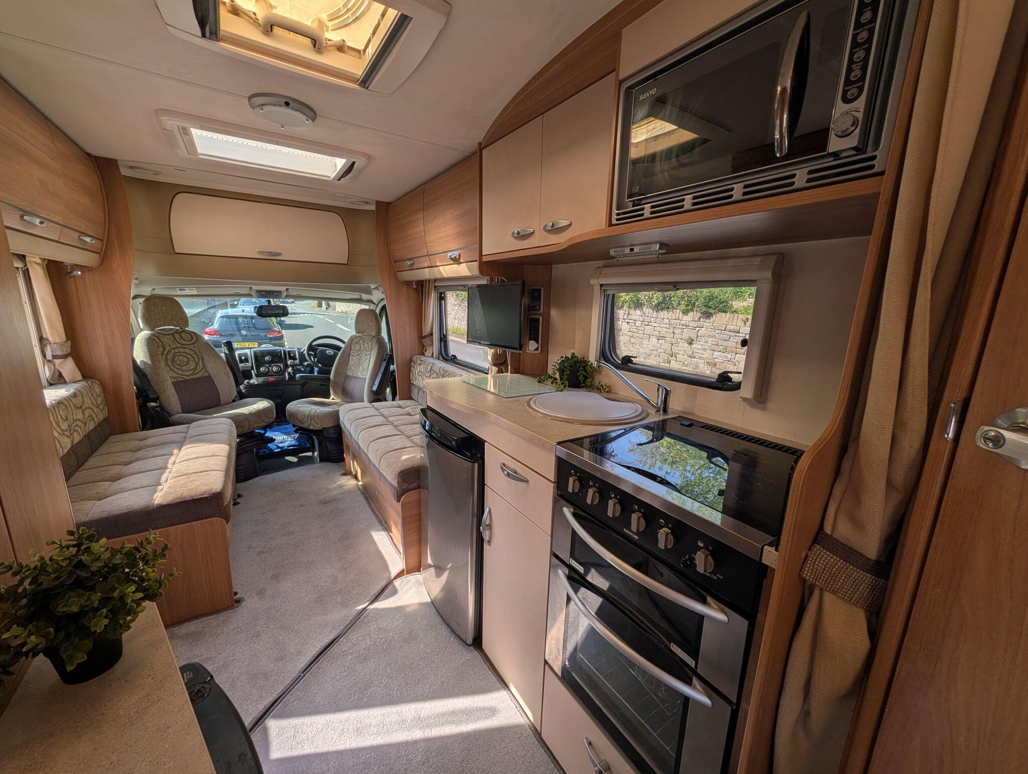 2011 Swift Sundance 620 FB New cam belt, water pump, service and mot