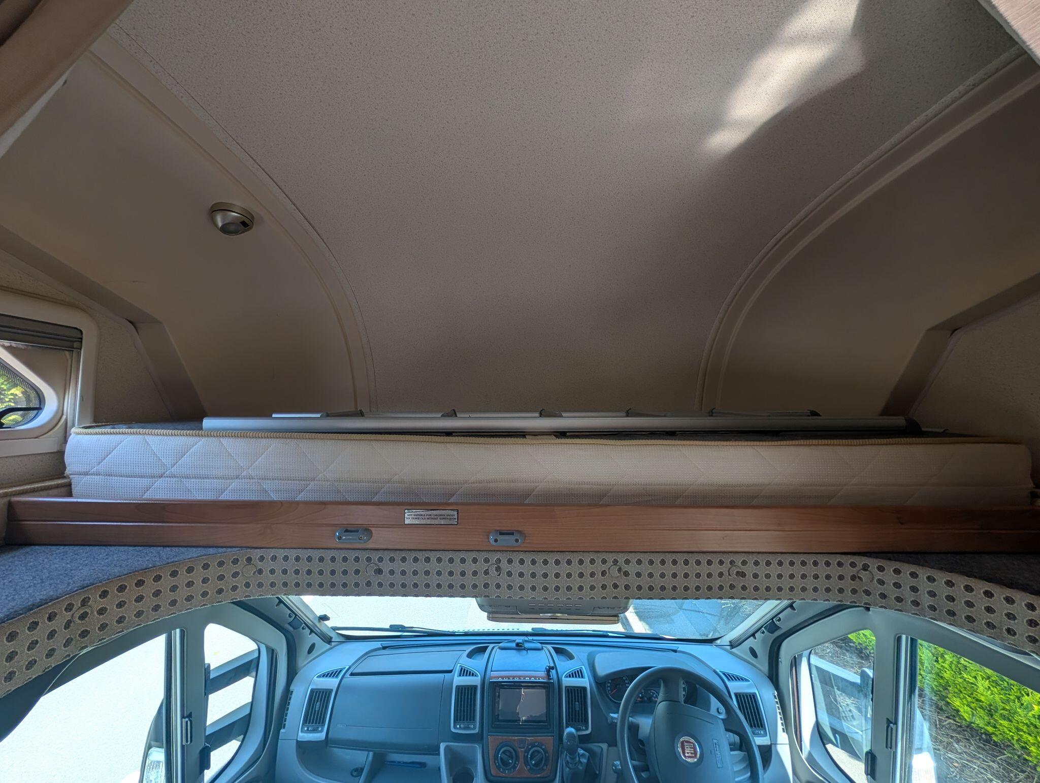 2008 Auto-Trail Apache se New hab check