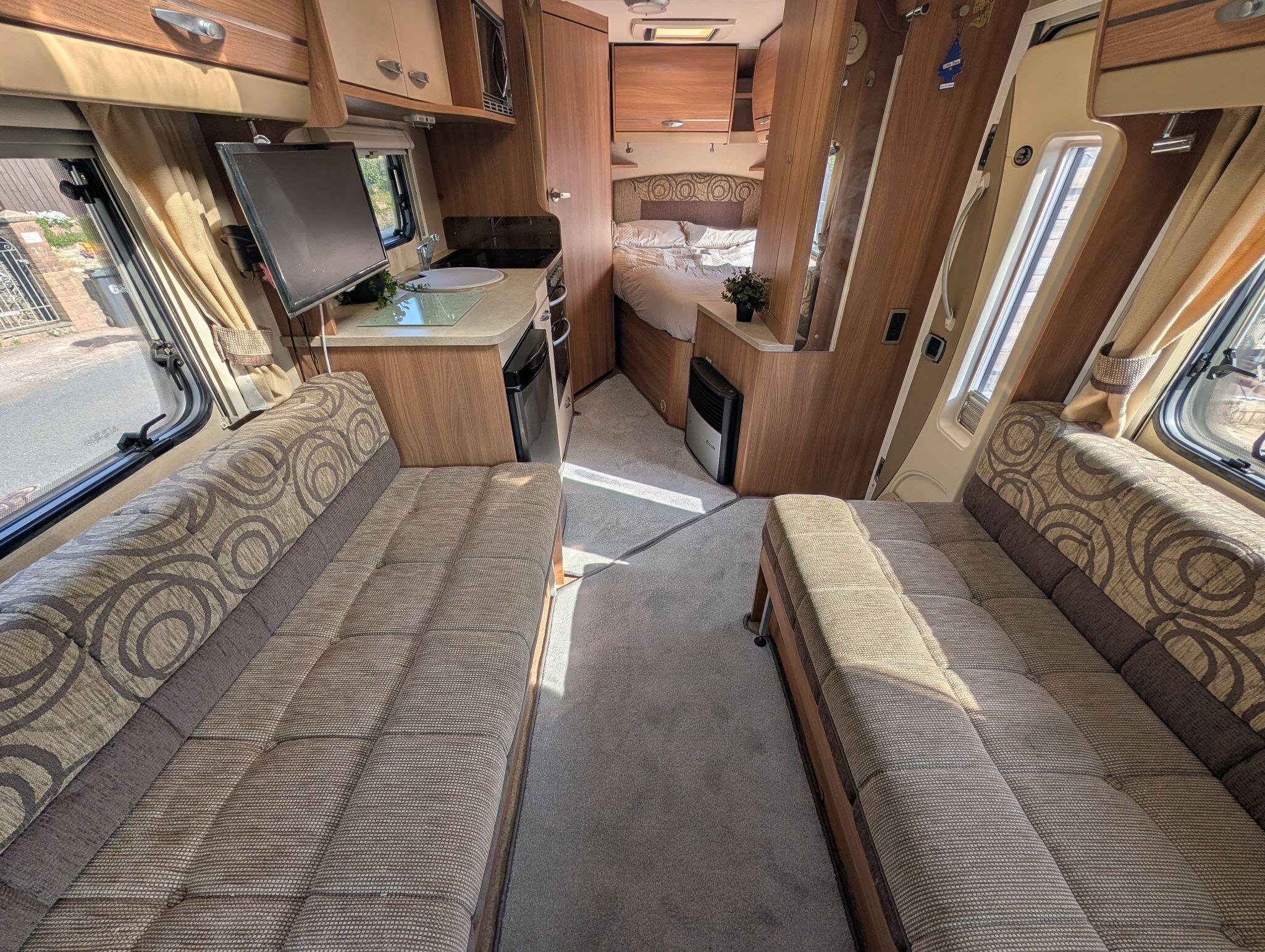 2011 Swift Sundance 620 FB New cam belt, water pump, service and mot