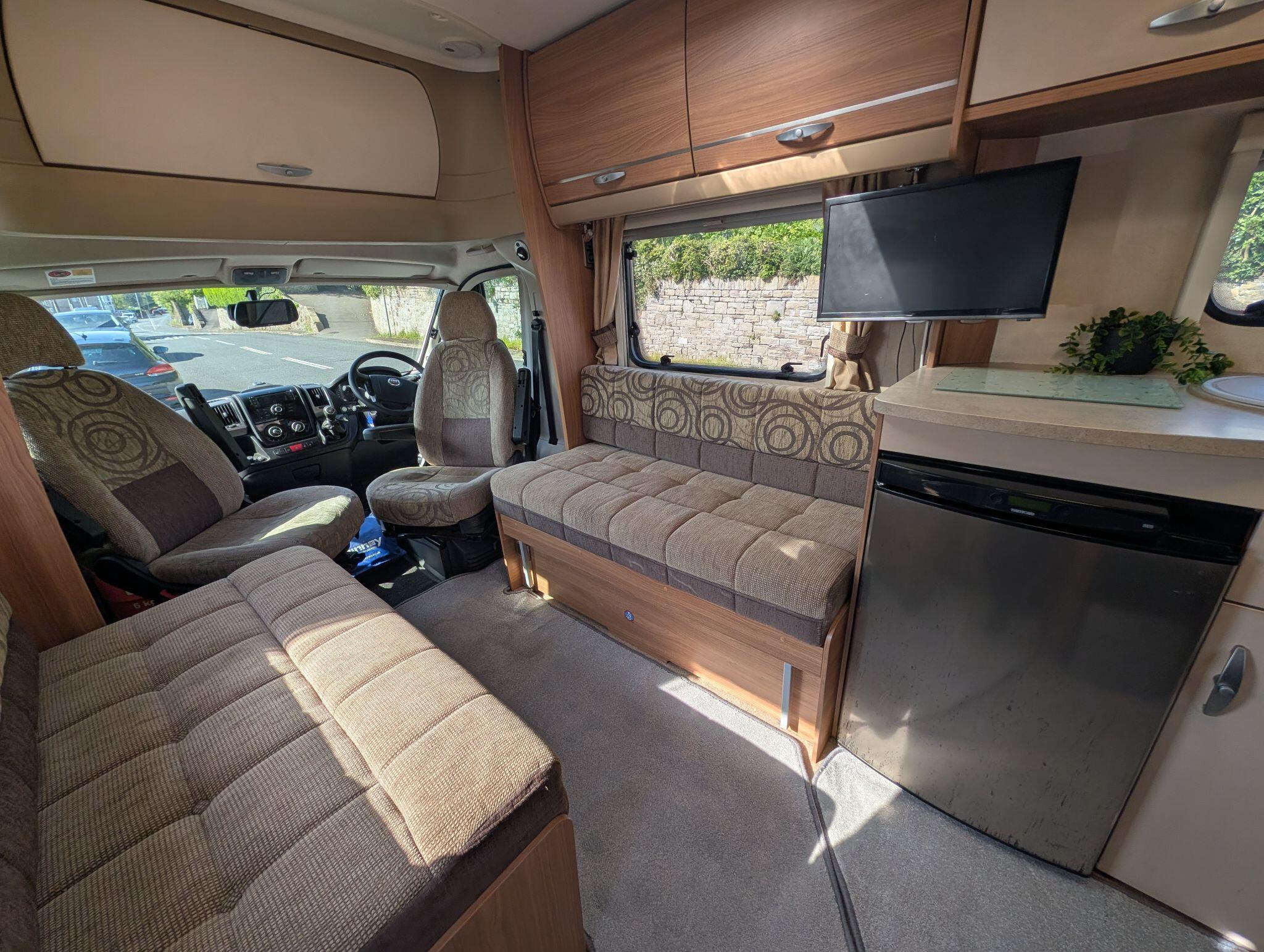 2011 Swift Sundance 620 FB New cam belt, water pump, service and mot