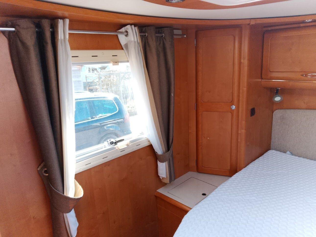 2009 Rapido 7090F Located in Shropshire