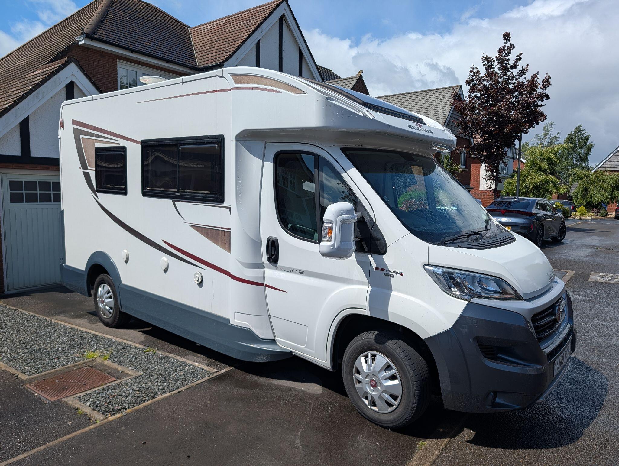 2018 Roller Team T-Line 590