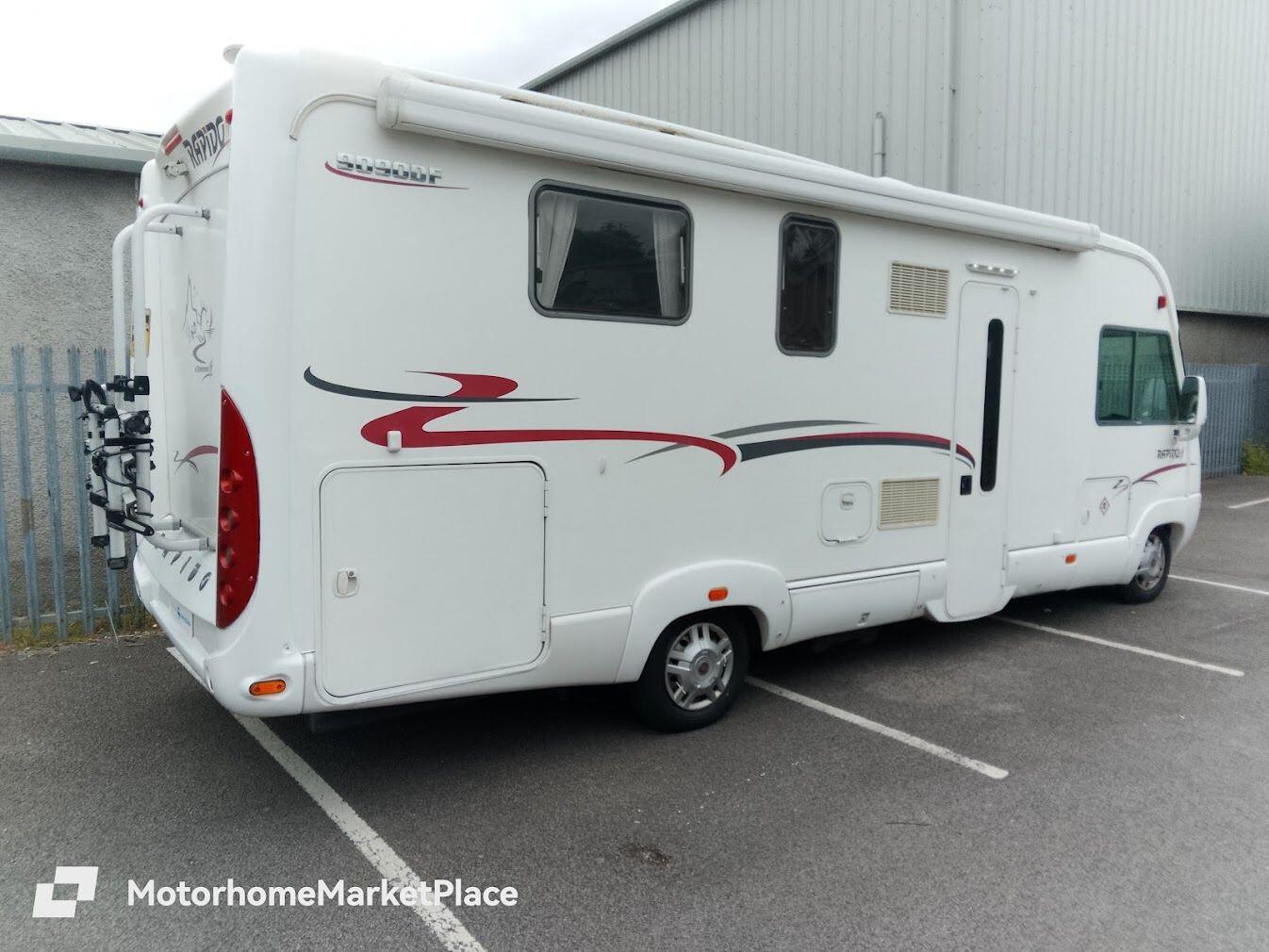 2008 Rapido Serie 90DF 9090DF Fixed Rear Island Bed  6 Berth Air Con Located in Cumbria