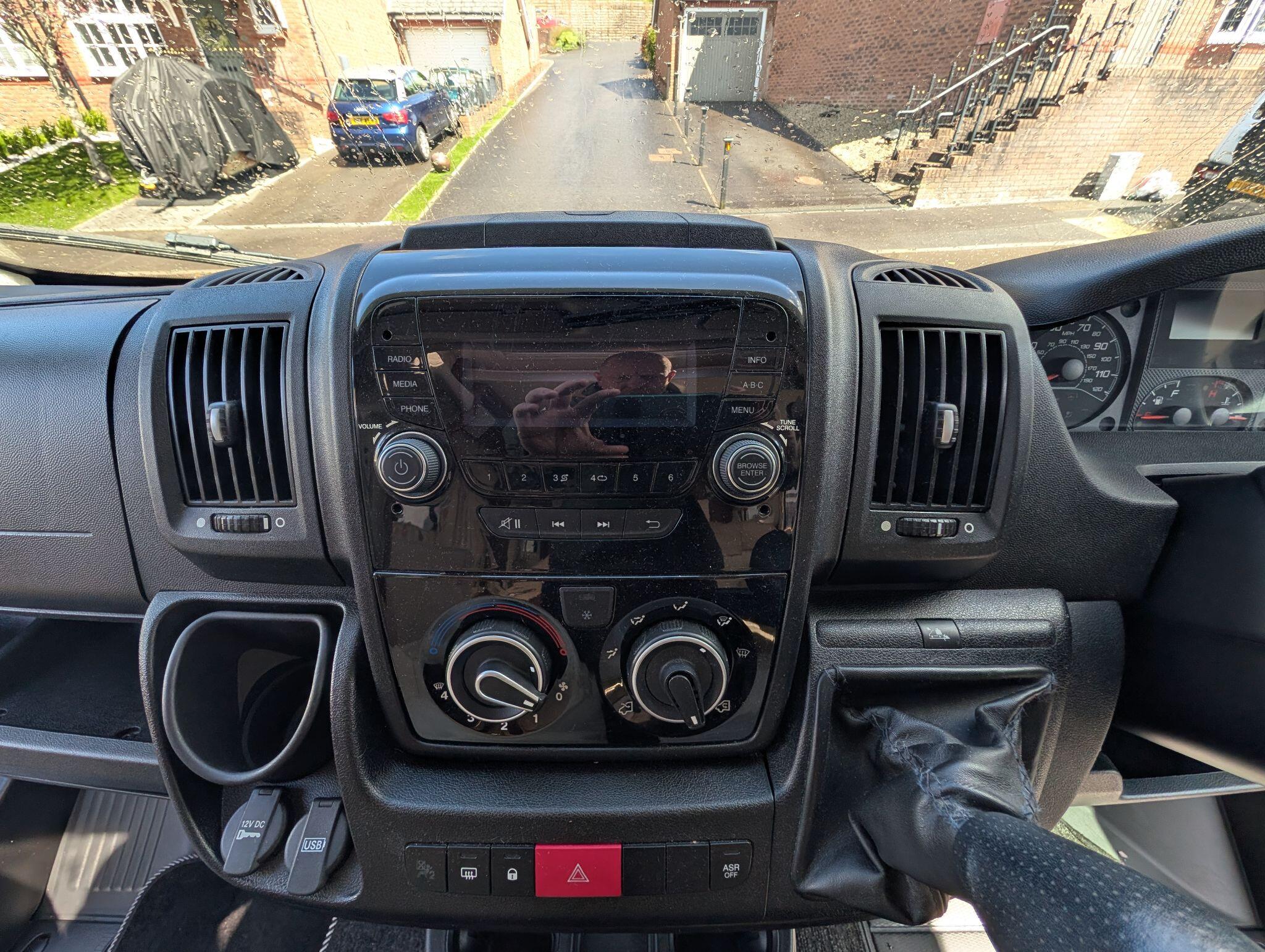 2018 Roller Team T-Line 590