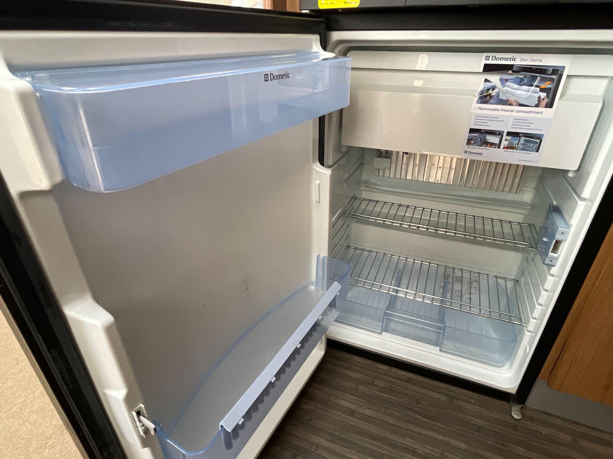 2014 Auto-Trail Tracker RS